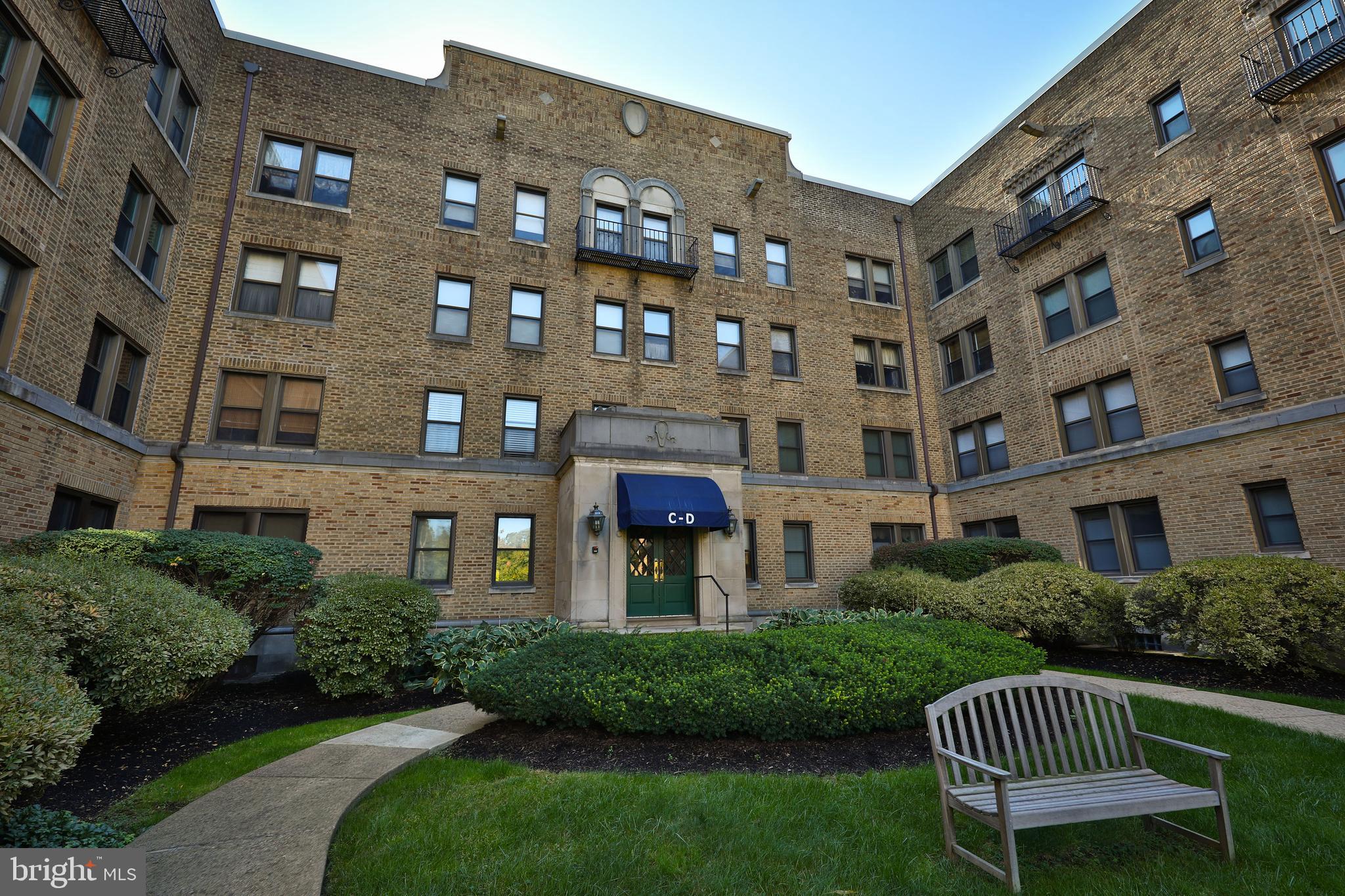 MELROSE PARK HOUSE - Residential