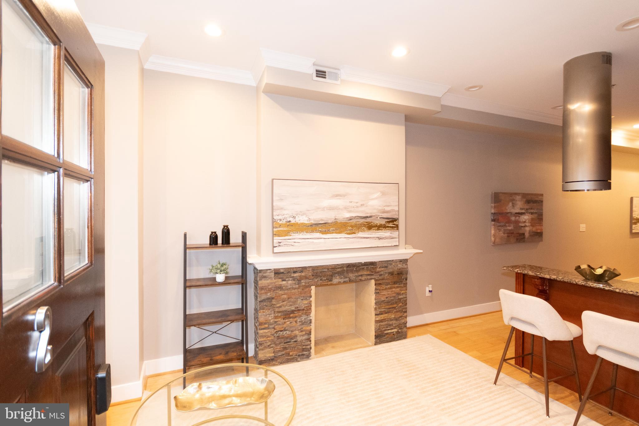 1126 COLUMBIA ROAD NW 2