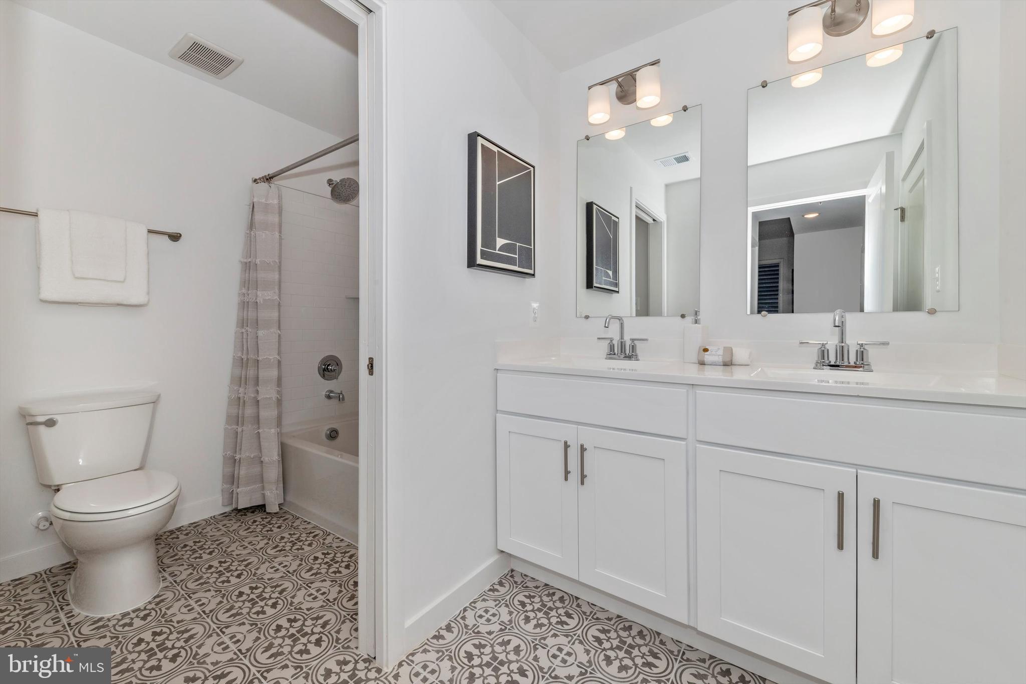 GAMBRILL GLENN - Residential