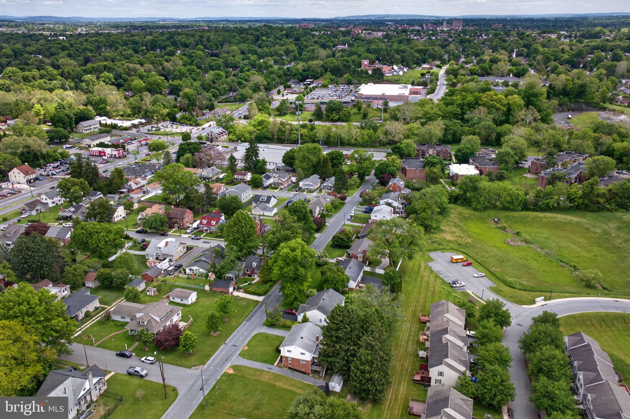 MANOR RIDGE - Residential