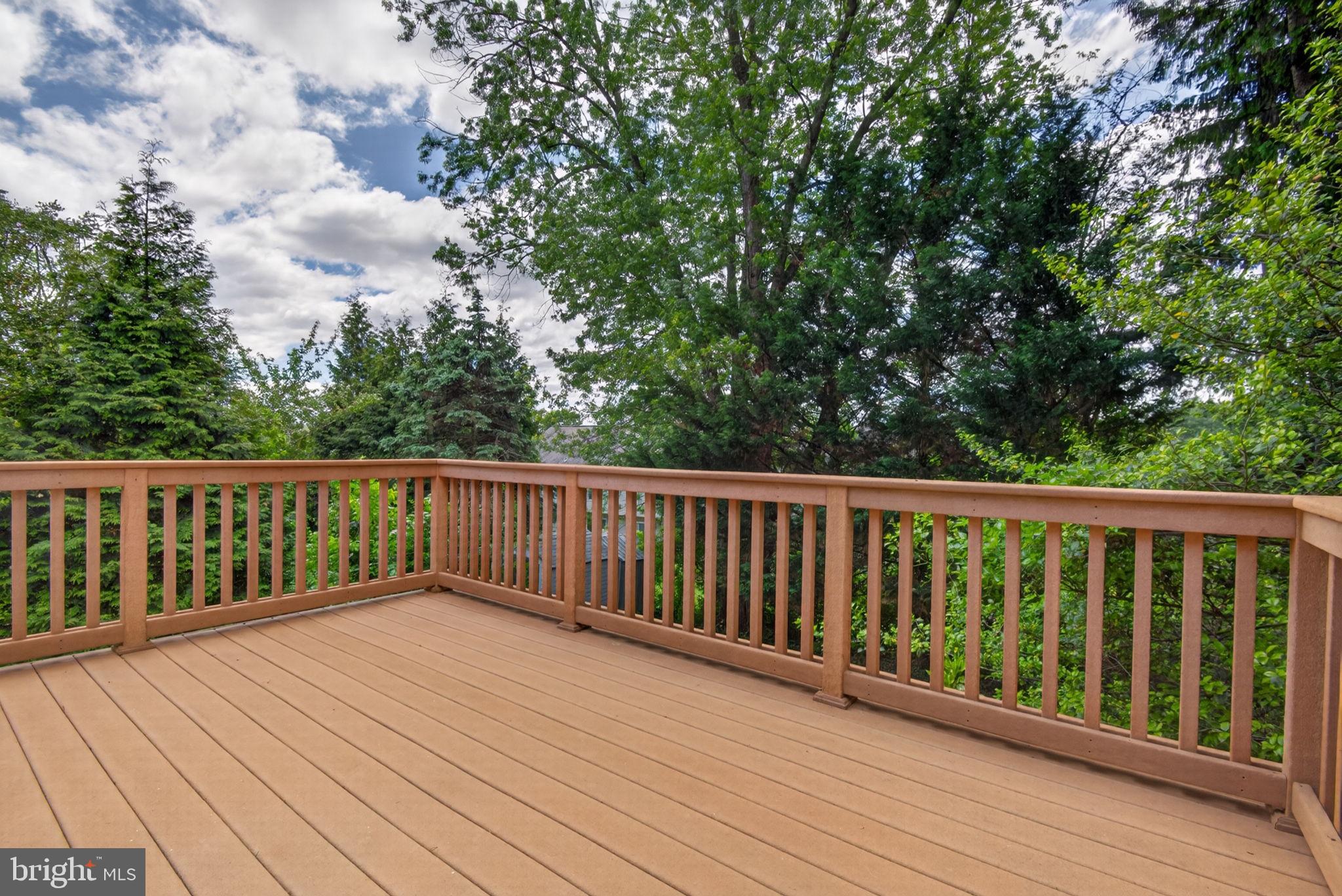 MANOR RIDGE - Residential