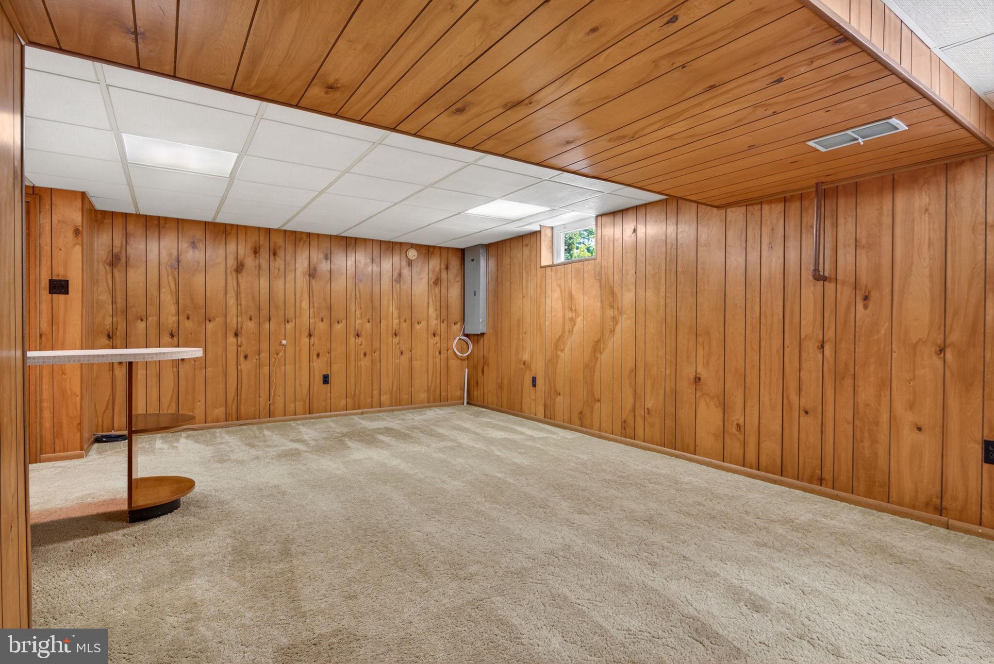 MANOR RIDGE - Residential