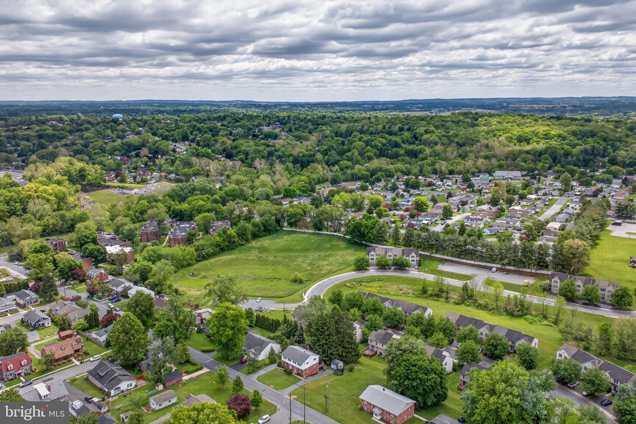 MANOR RIDGE - Residential