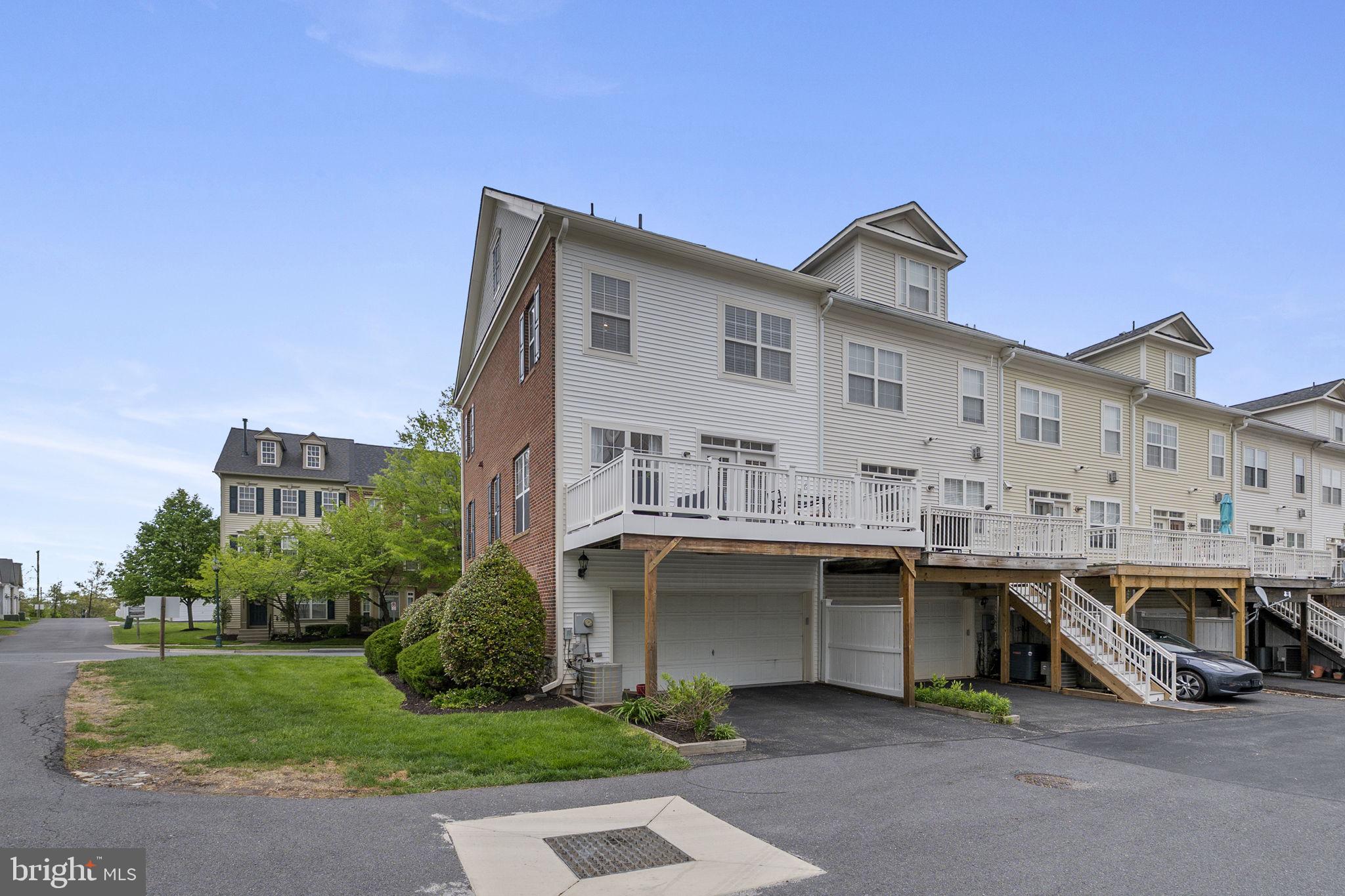 CLARKSBURG TOWN CENTER - Residential