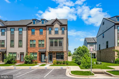 530 Levanna Lane, Glen Burnie, MD 21060 - #: MDAA2147342