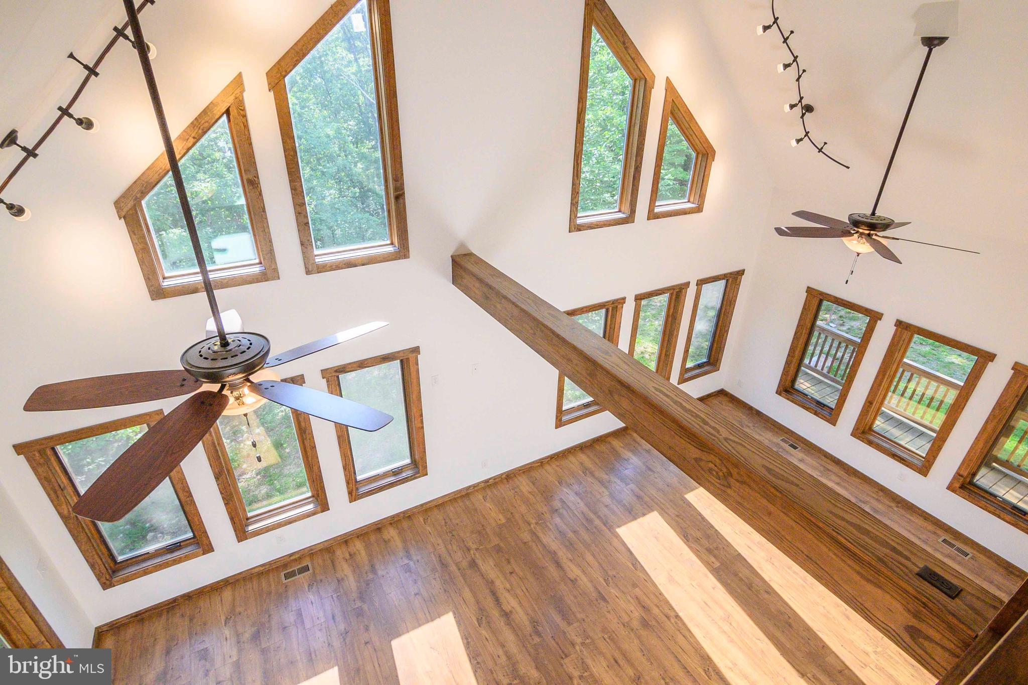 TRAILS END MTN ESTATES - Residential