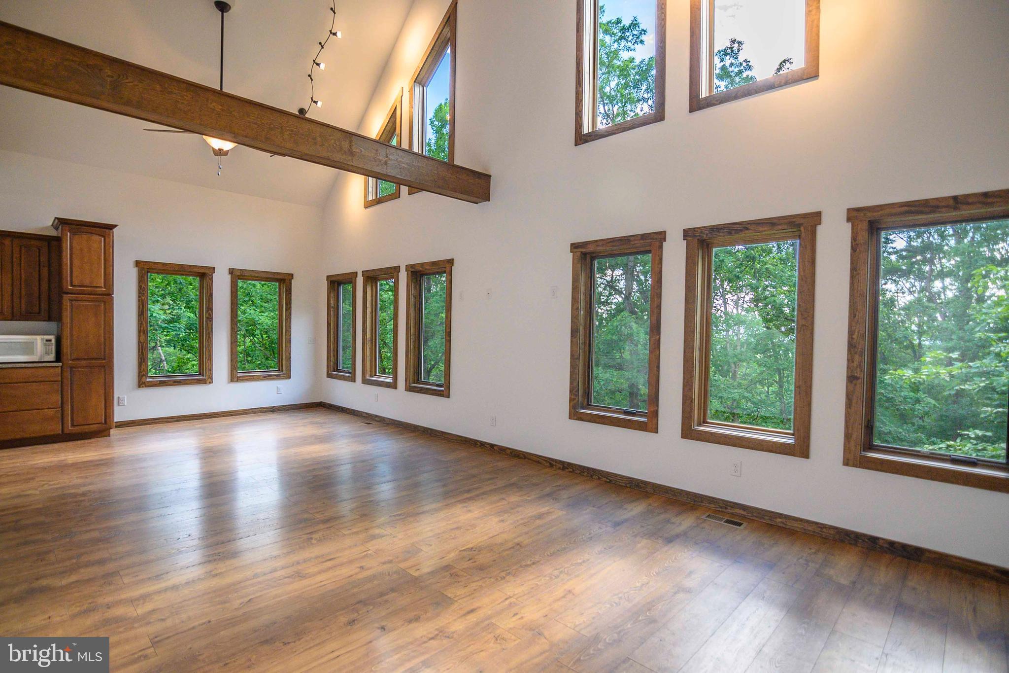 TRAILS END MTN ESTATES - Residential