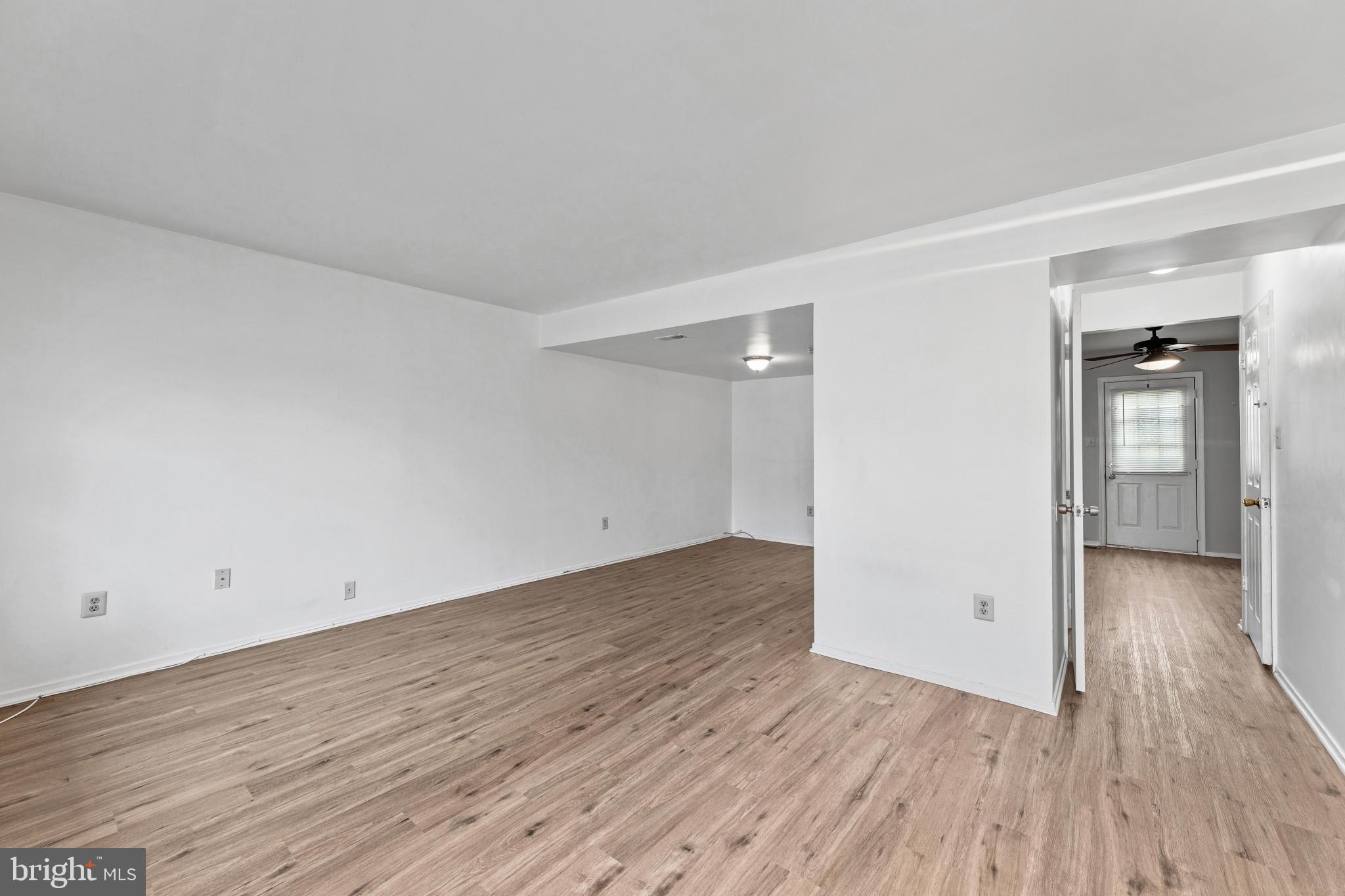 7032 MARBURY COURT