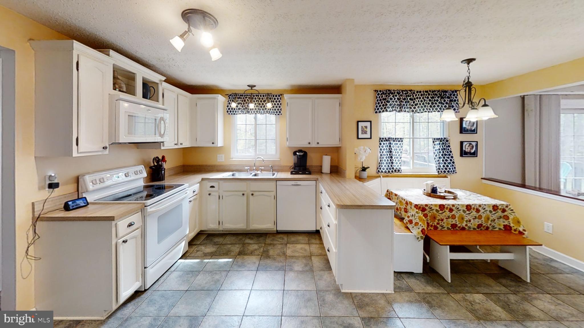 FOREST RIDGE - Residential