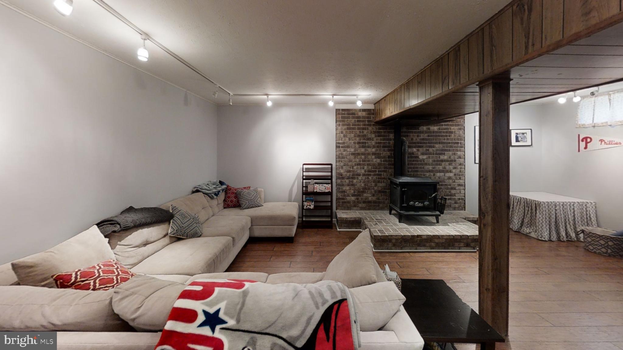 FOREST RIDGE - Residential