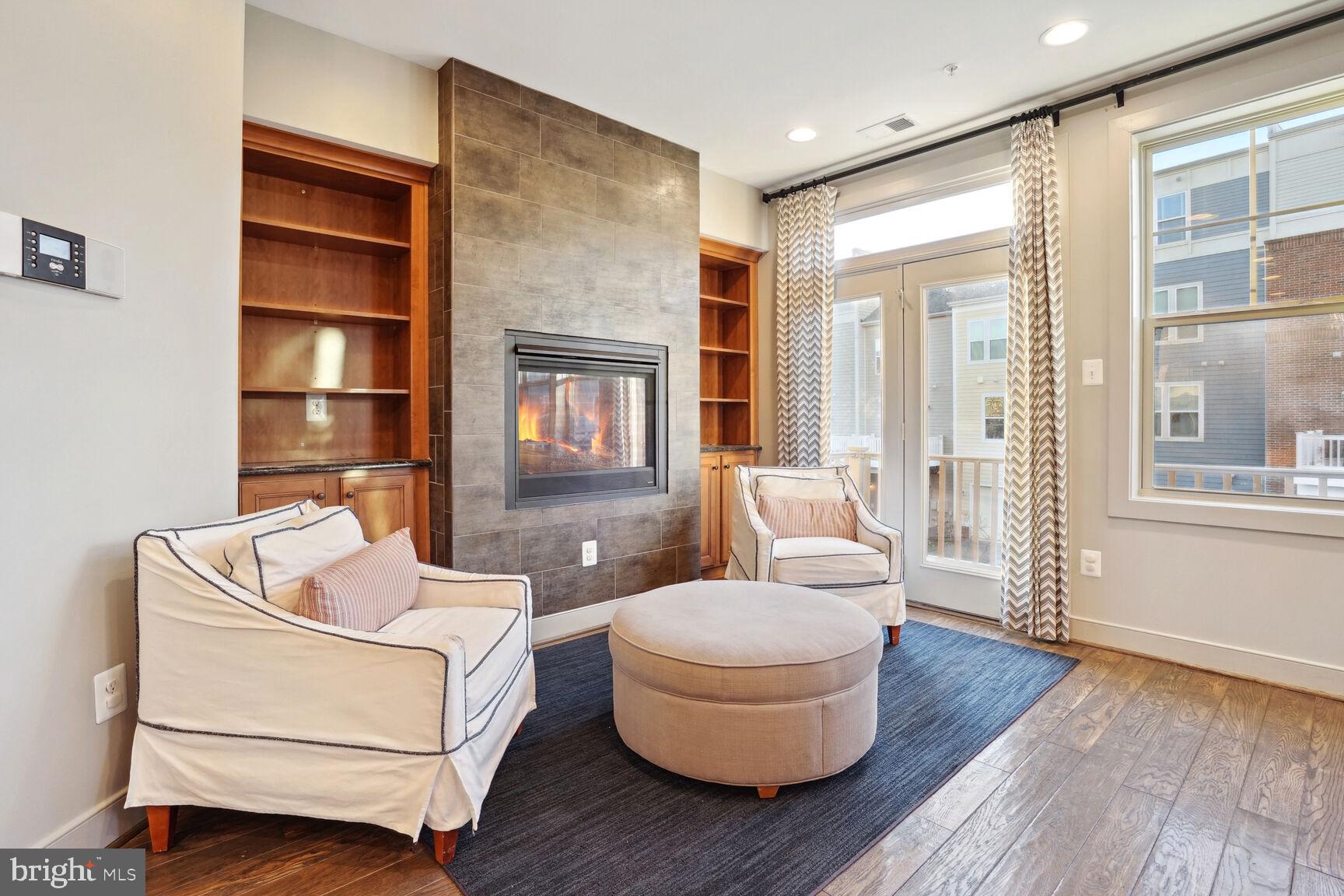 CROWN FARM - Residential