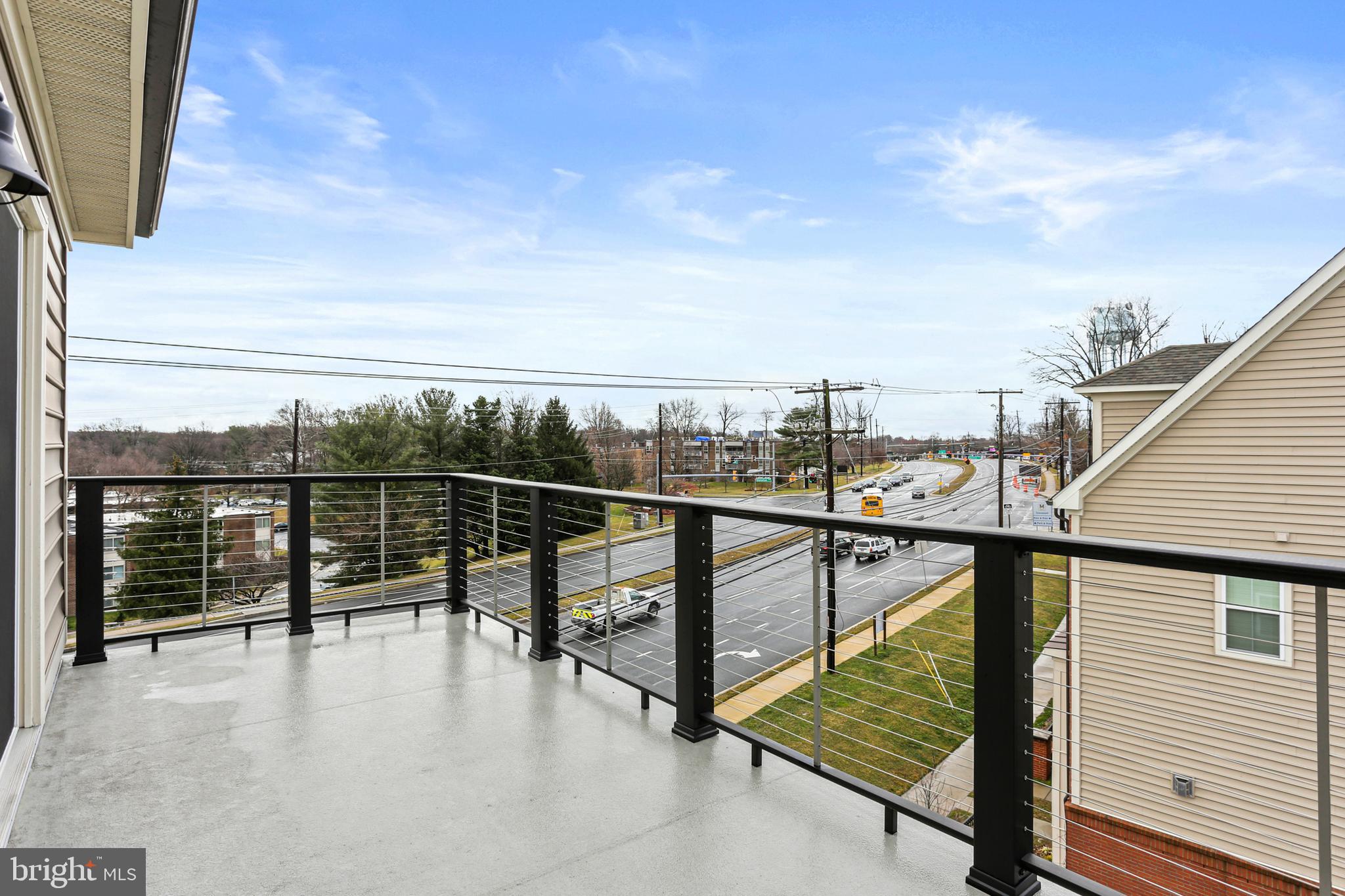 GLENMONT METROCENTRE - Residential Lease