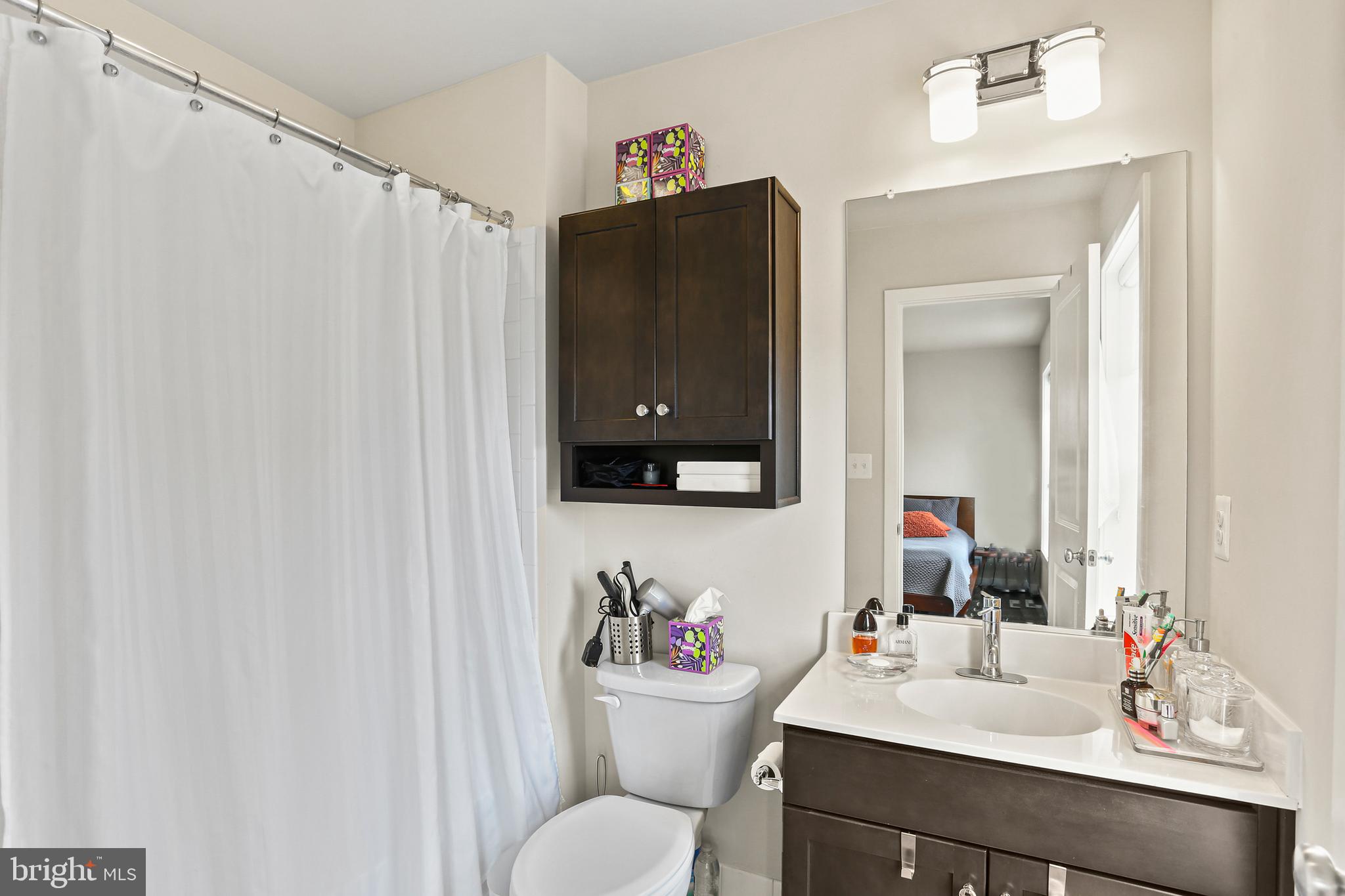 GLENMONT METROCENTRE - Residential Lease