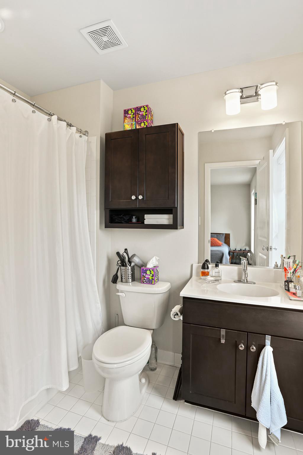 GLENMONT METROCENTRE - Residential Lease