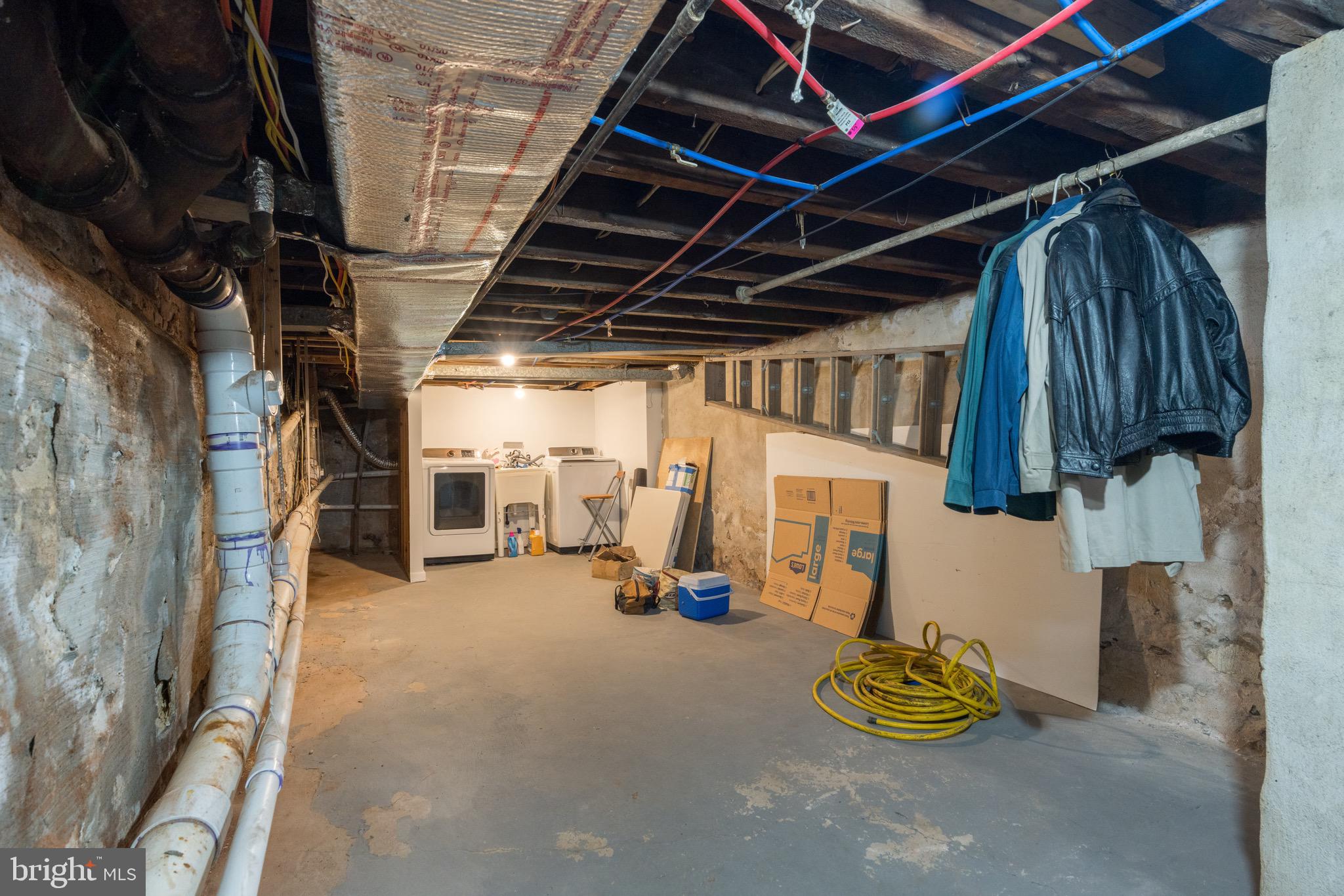 FAIRMOUNT - Residential