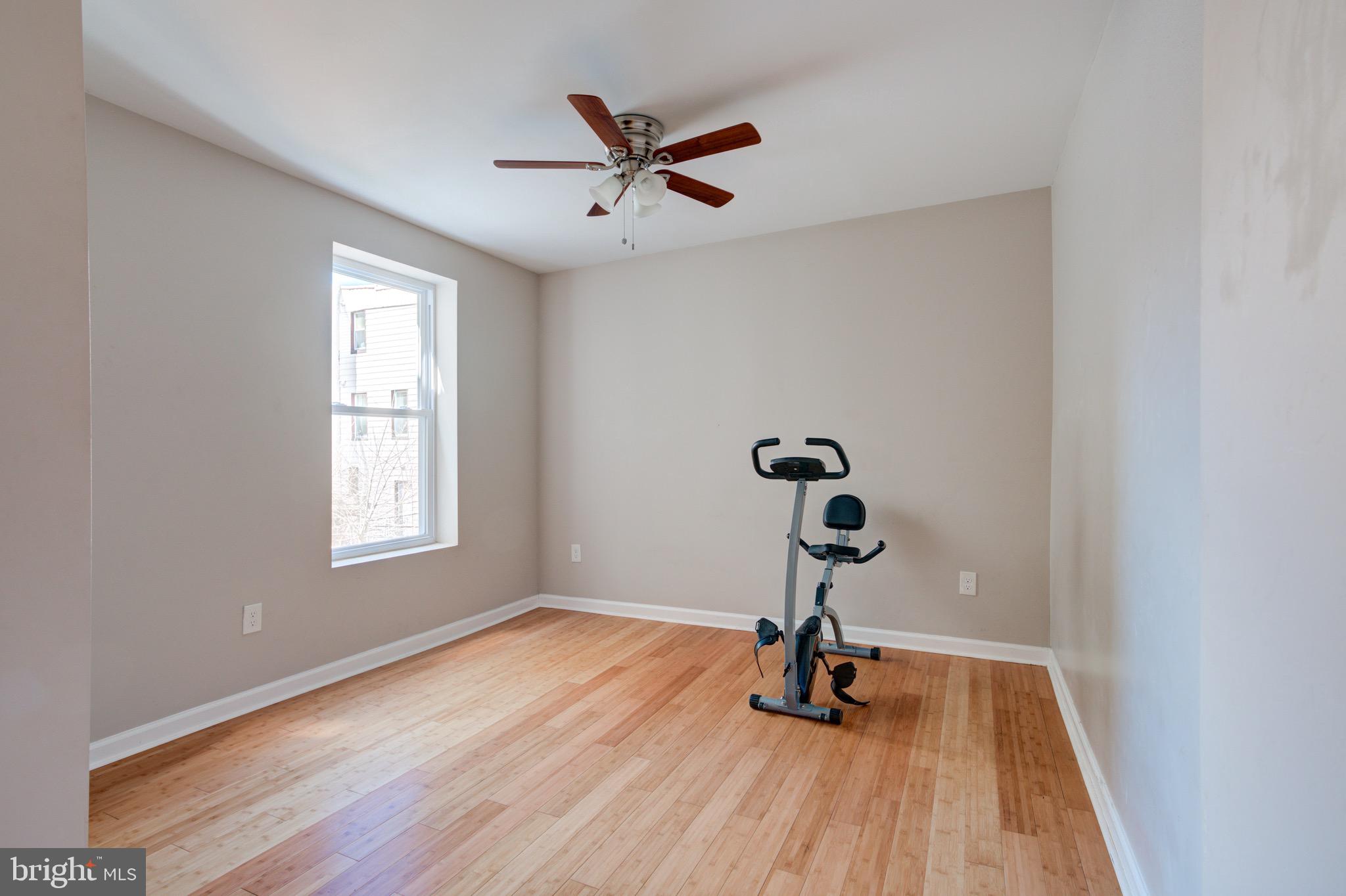 FAIRMOUNT - Residential