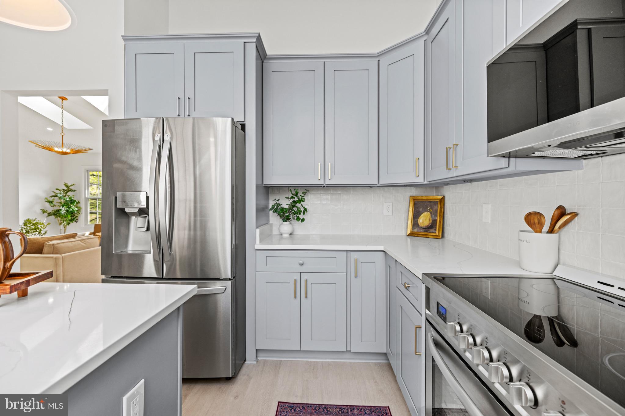 HUNTERS TRACE - Residential