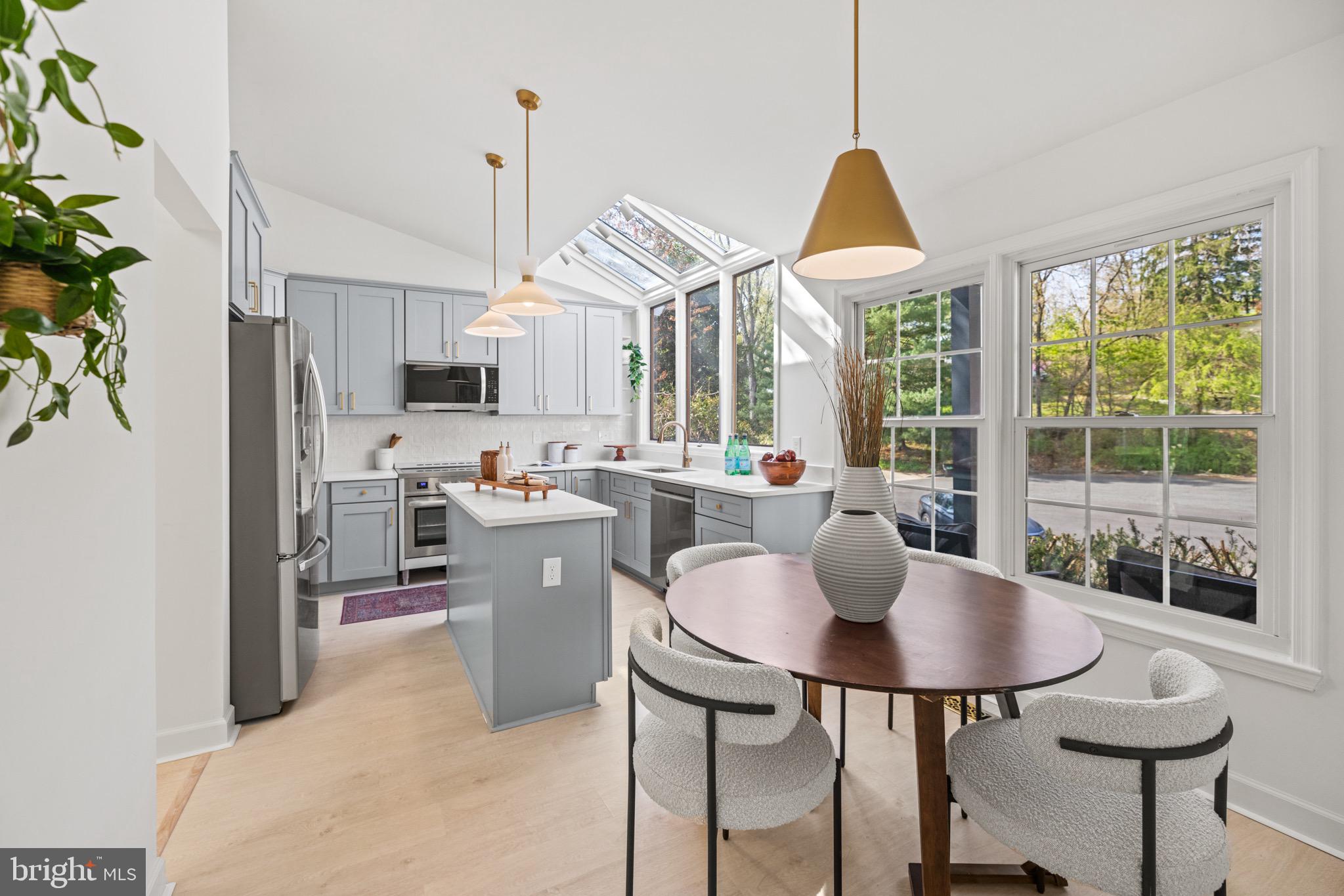 HUNTERS TRACE - Residential