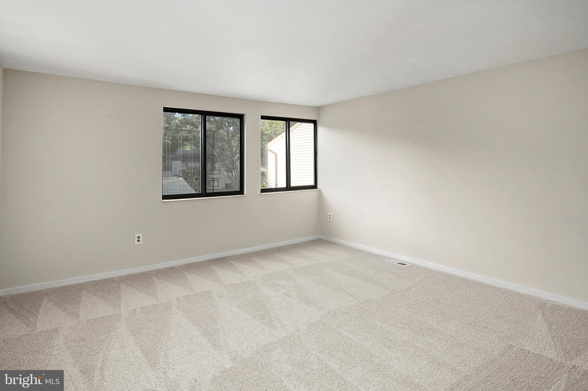 VILLAGE OF OWEN BROWN - Residential