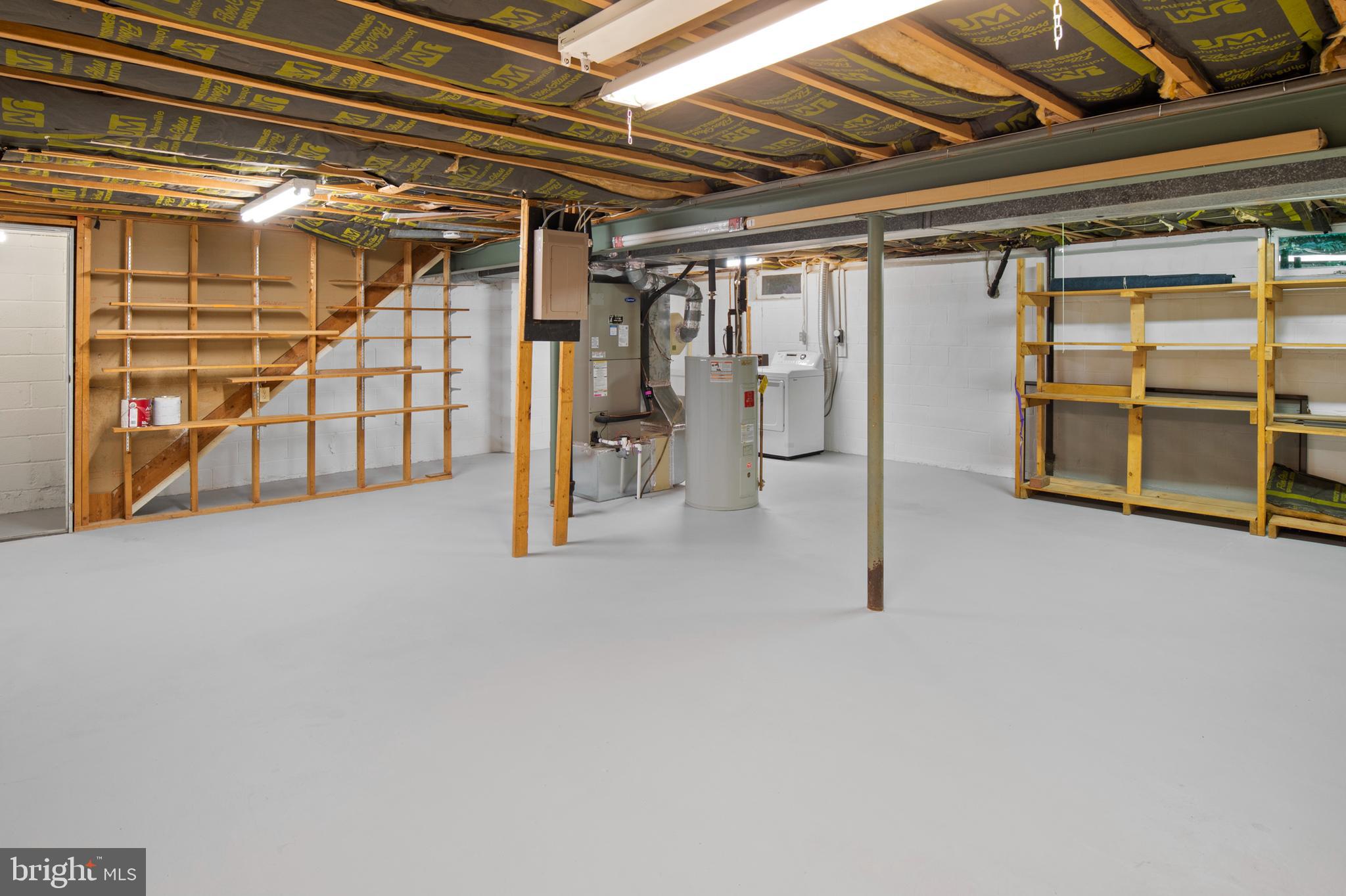 VILLAGE OF OWEN BROWN - Residential