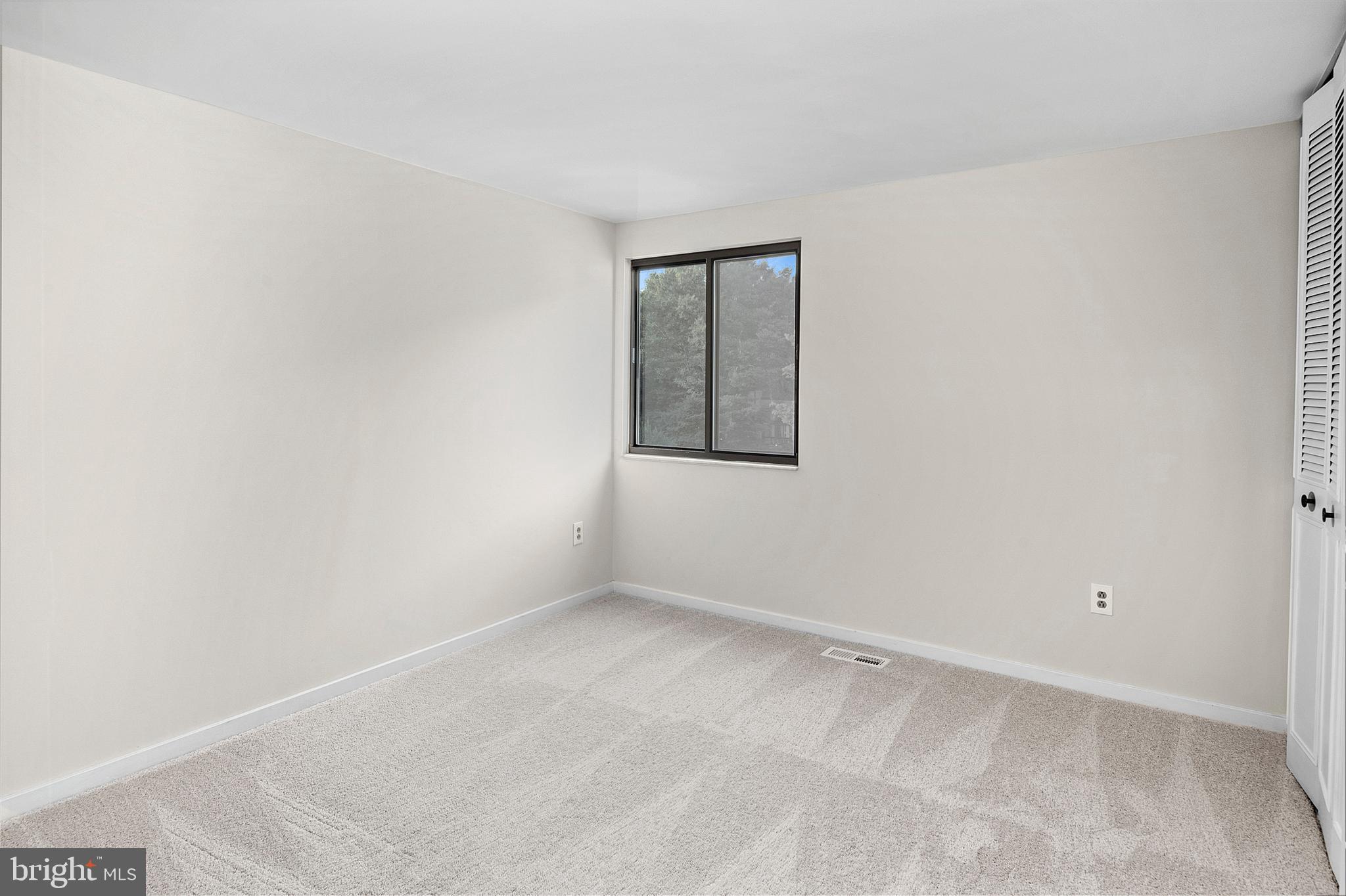 VILLAGE OF OWEN BROWN - Residential