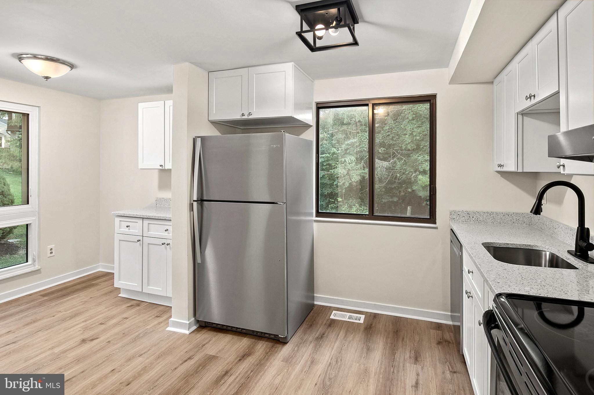 VILLAGE OF OWEN BROWN - Residential