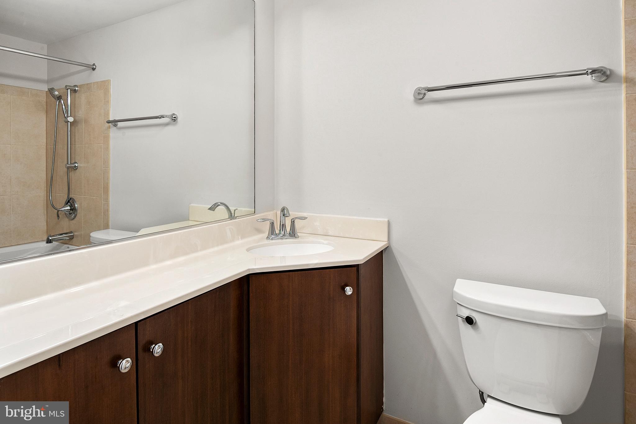 VILLAGE OF OWEN BROWN - Residential