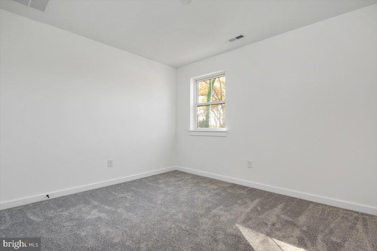 SHIPLEY OAKS - Residential