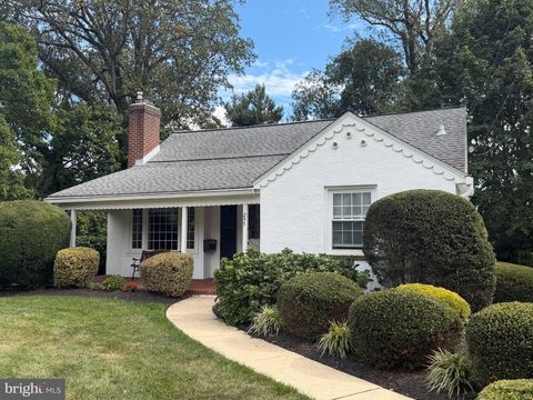 247 ORCHARD ROAD SPRINGFIELD PA 19064