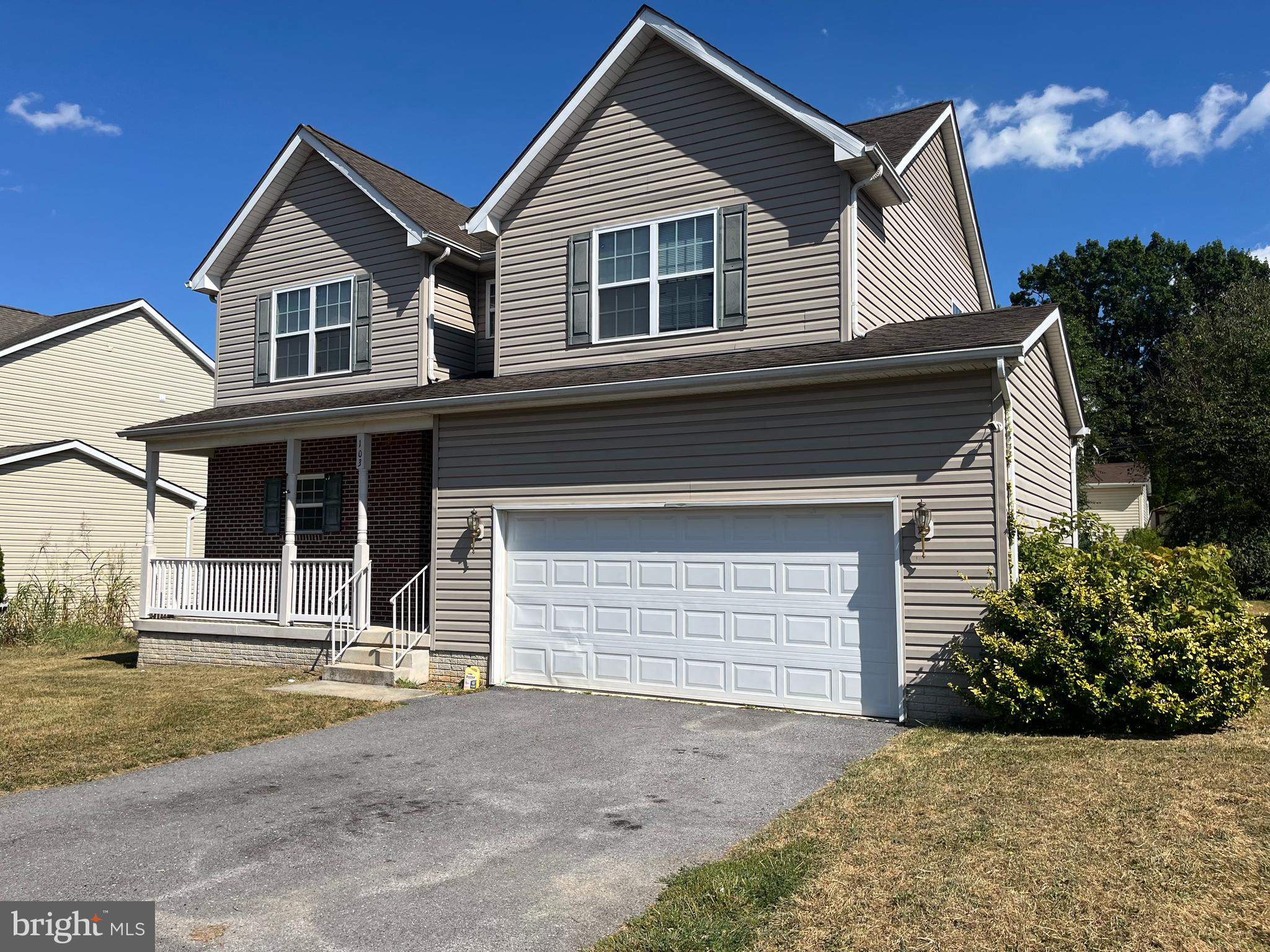 ROSEMONT ORCHARD - Residential Lease