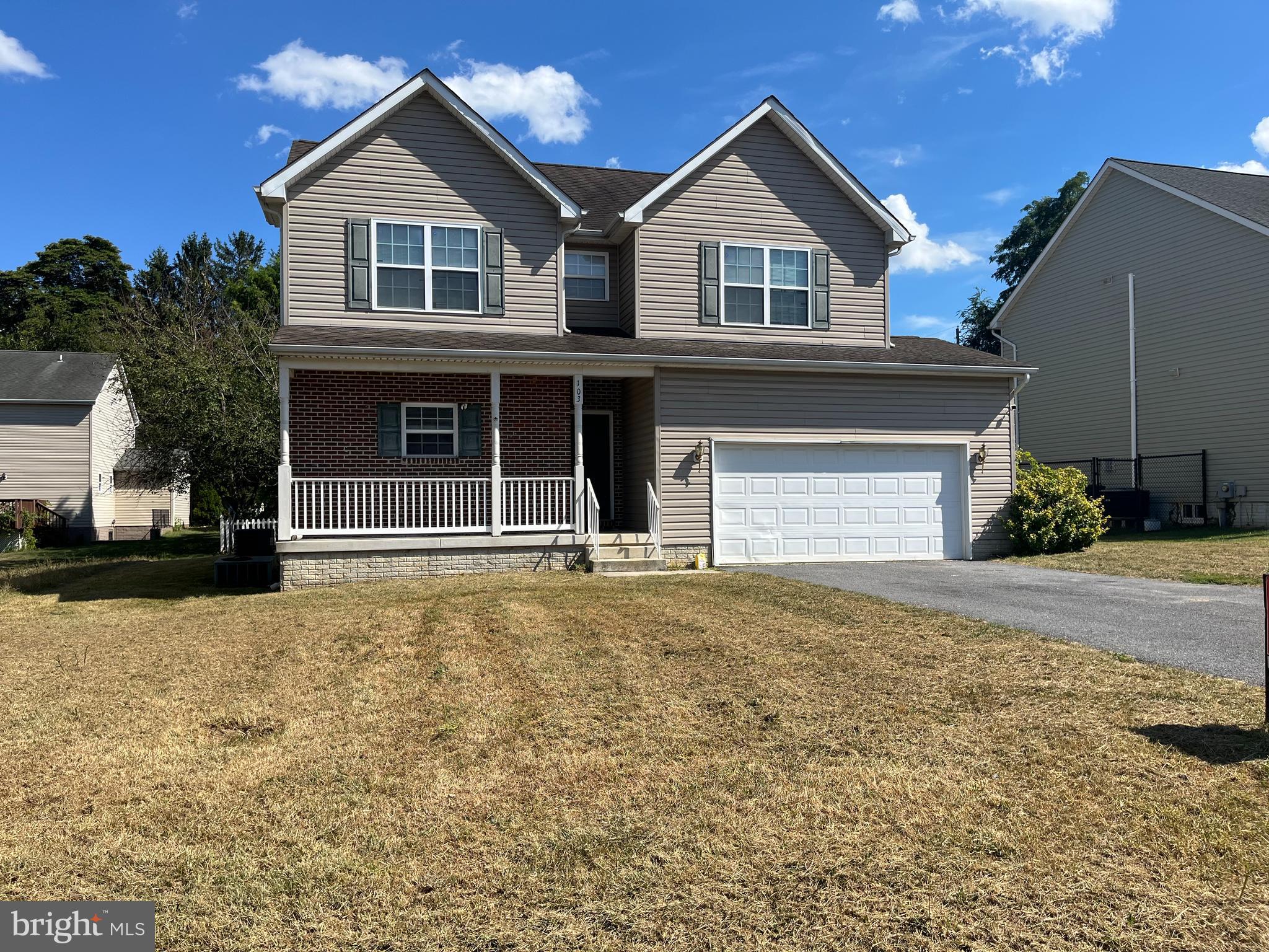 ROSEMONT ORCHARD - Residential Lease