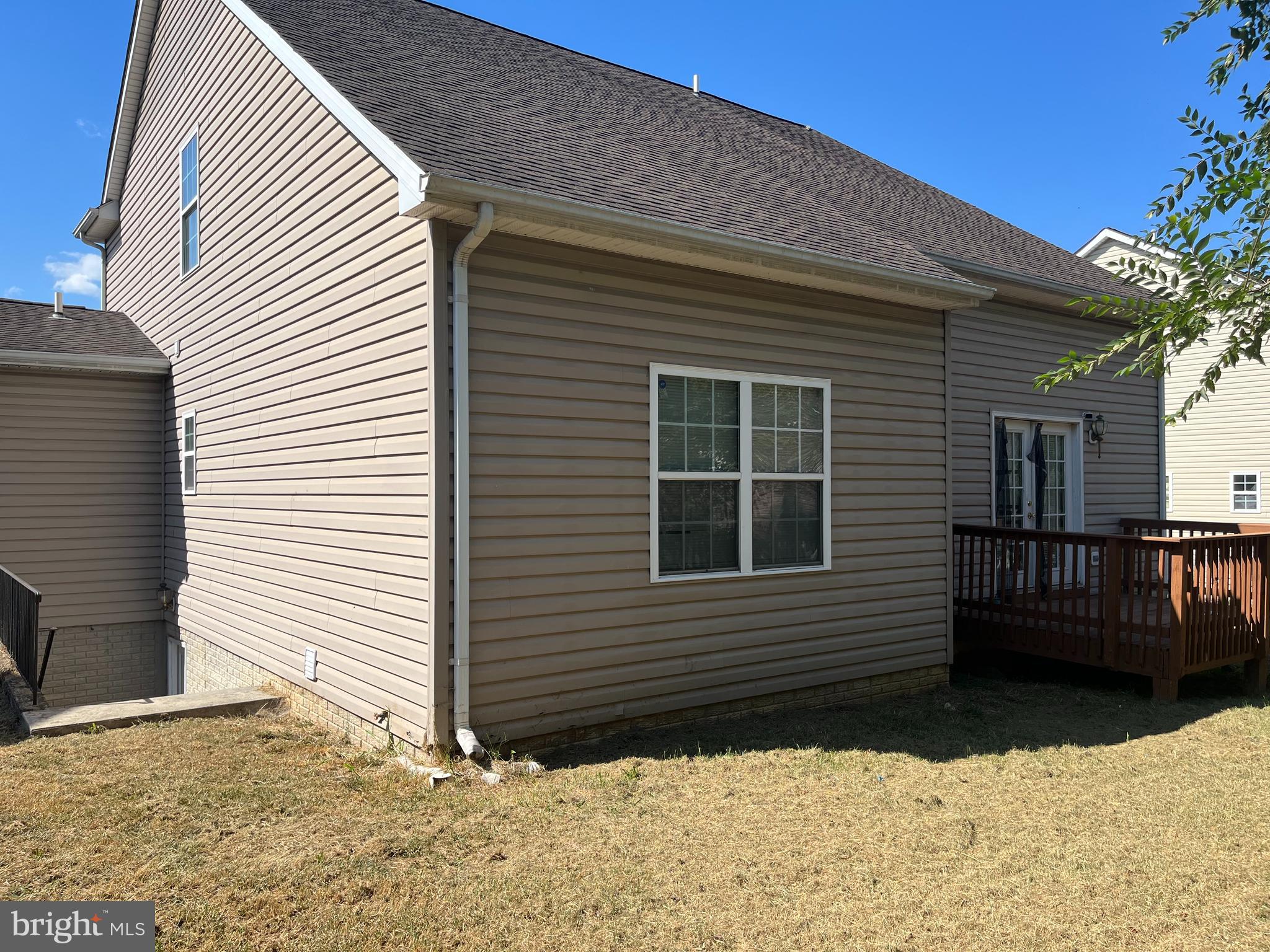 ROSEMONT ORCHARD - Residential Lease