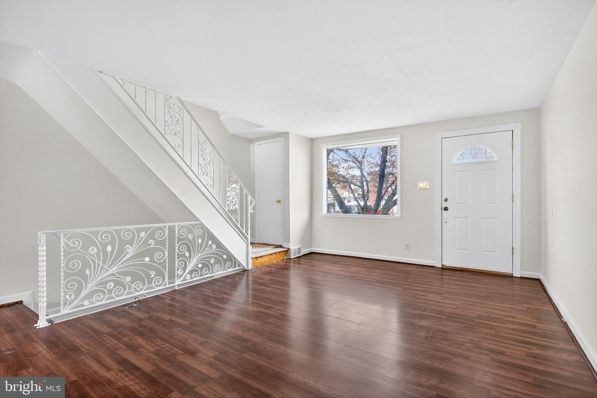 DELMAR VILLAGE - Residential