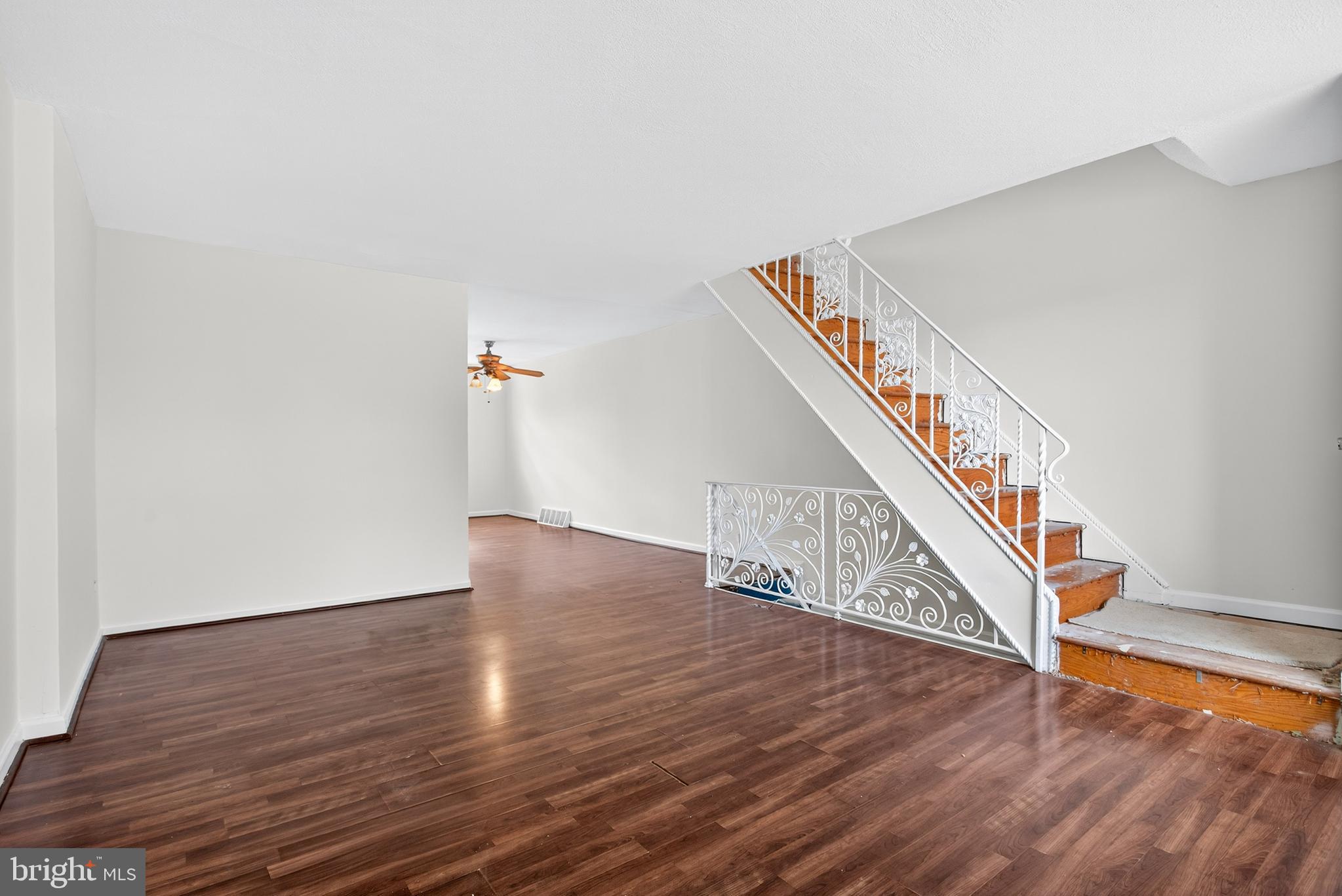 DELMAR VILLAGE - Residential