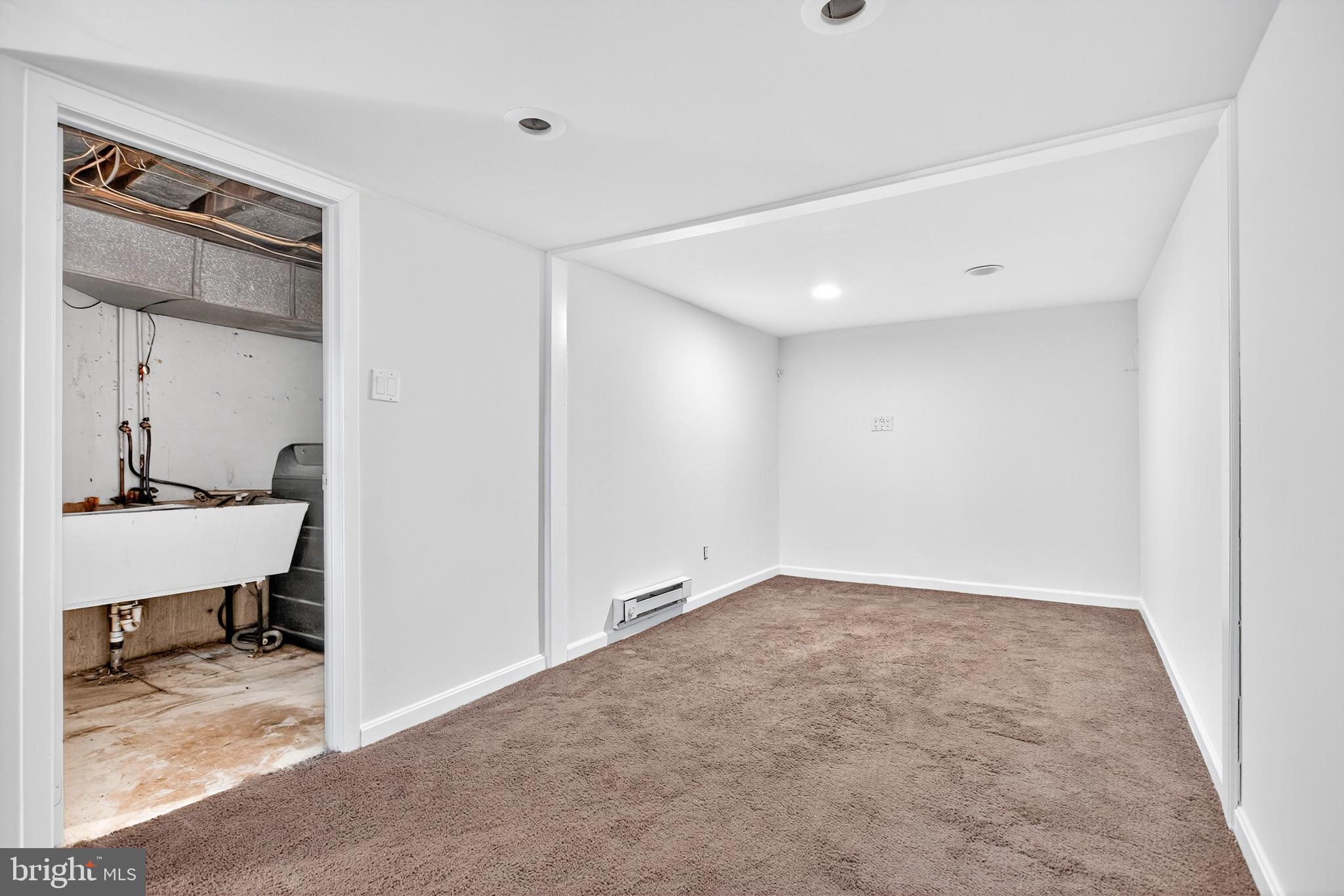 DELMAR VILLAGE - Residential