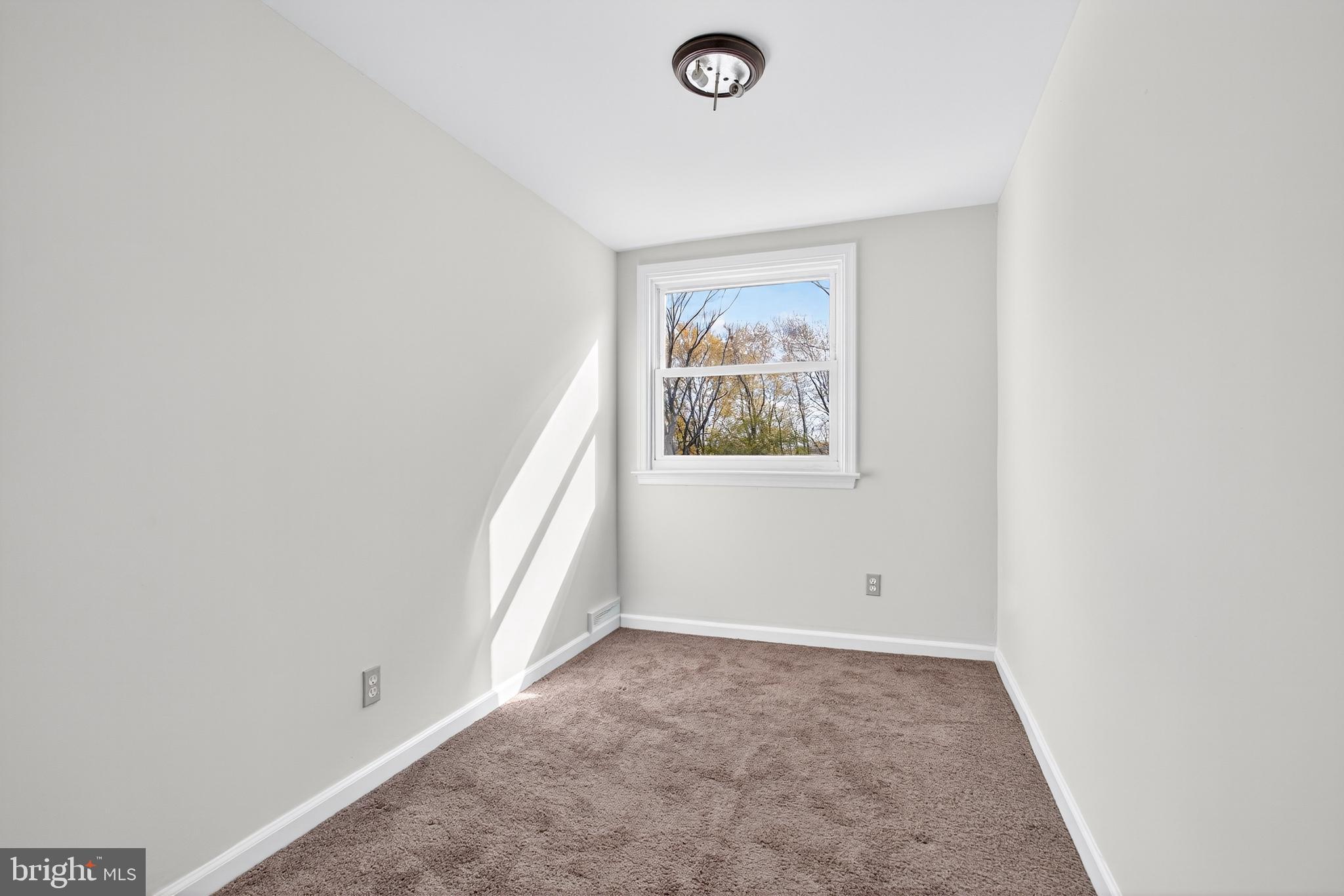 DELMAR VILLAGE - Residential