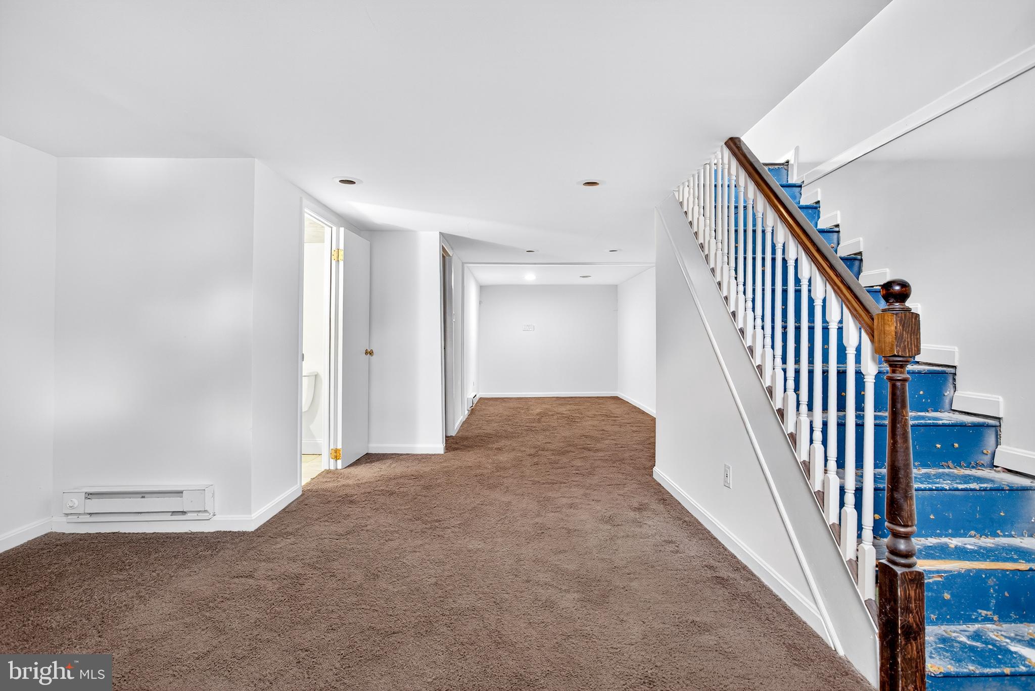 DELMAR VILLAGE - Residential