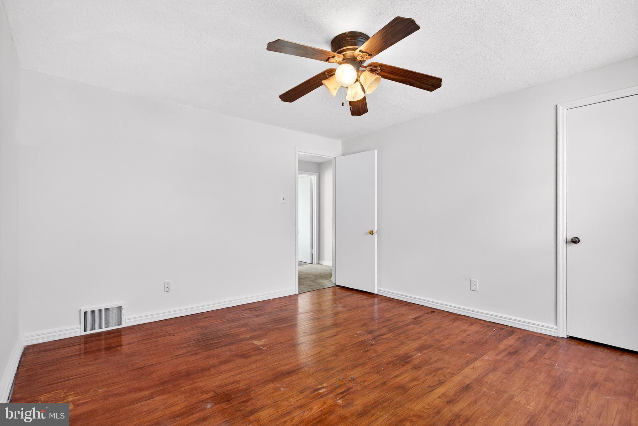 DELMAR VILLAGE - Residential