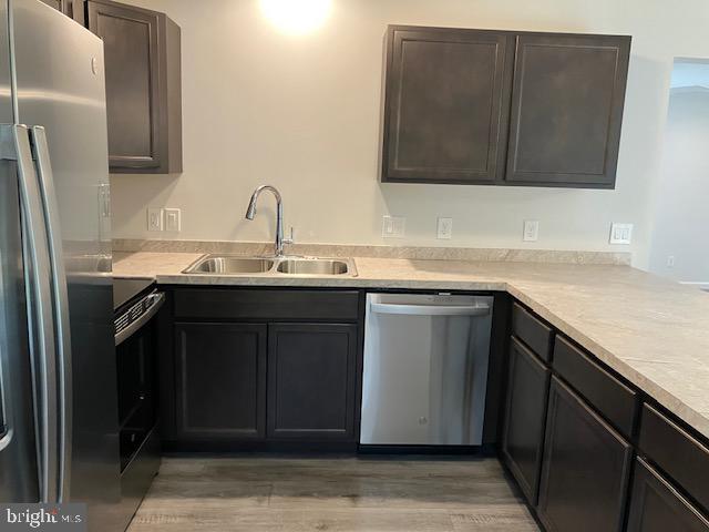 TOWAMENSING TRAILS - Residential