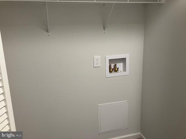 TOWAMENSING TRAILS - Residential