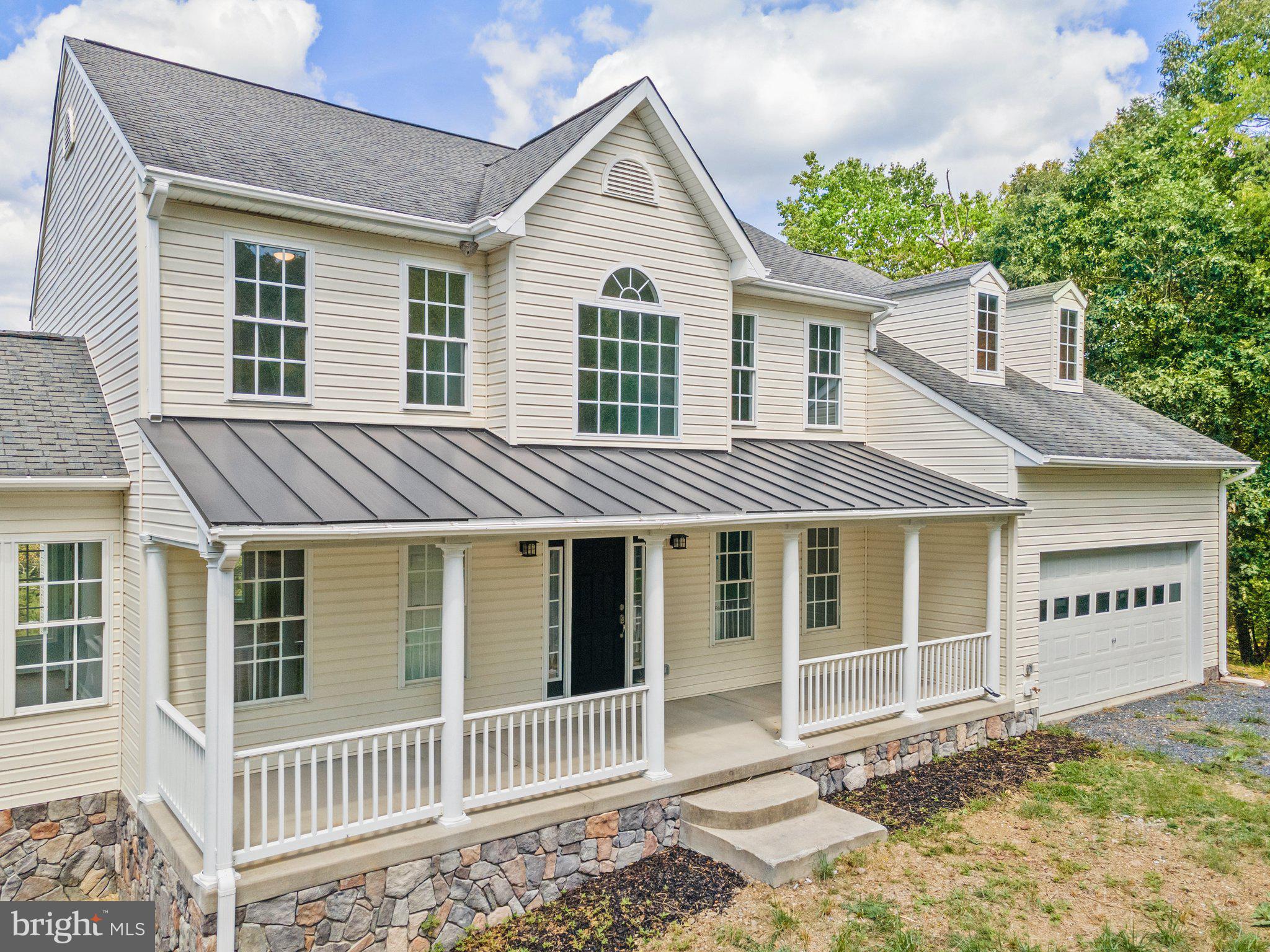 BARB MOUNTAIN ESTATES - Residential