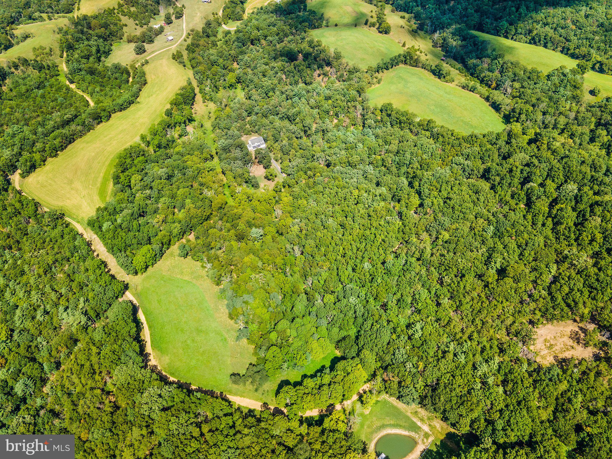 BARB MOUNTAIN ESTATES - Residential