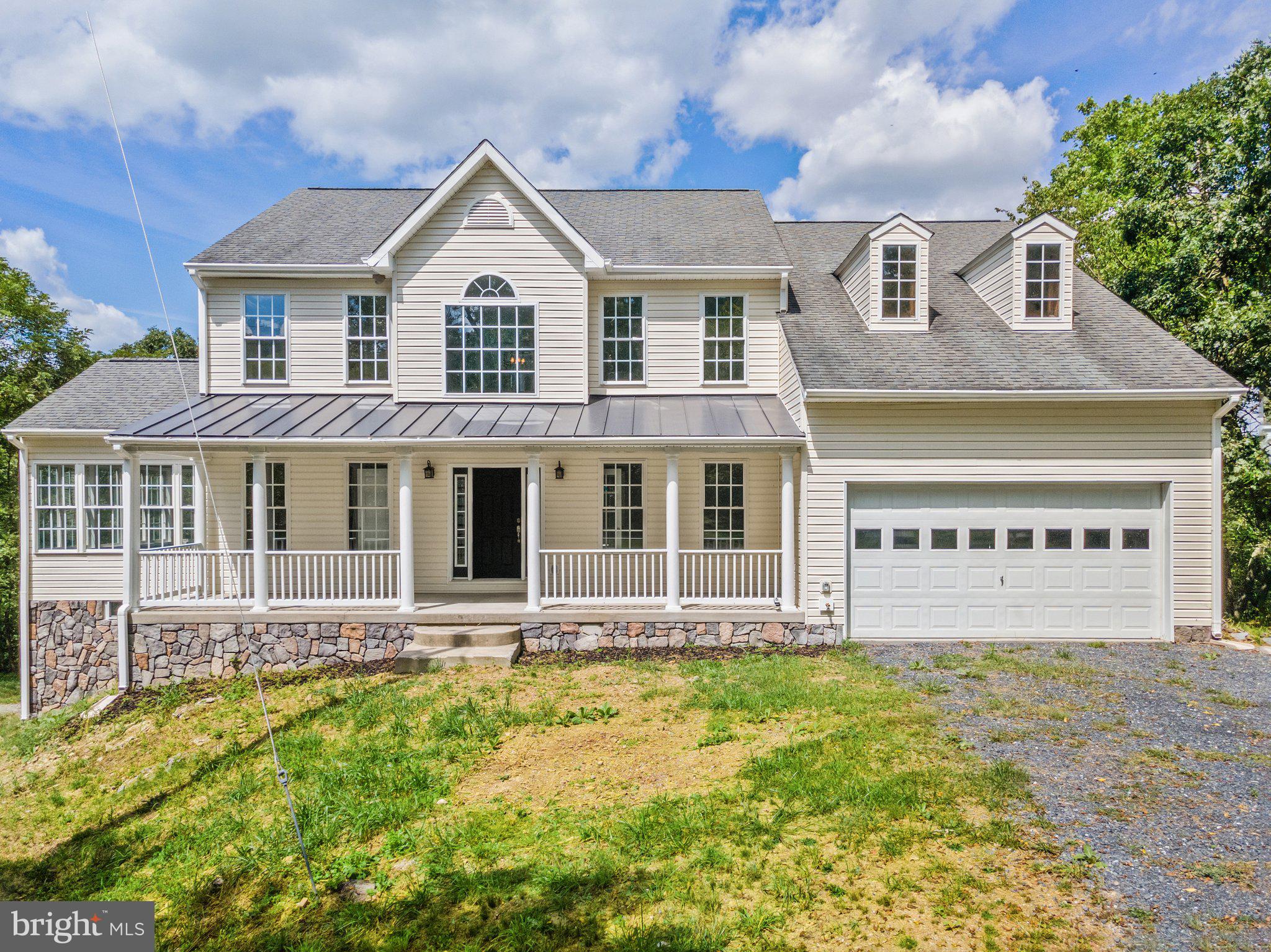 BARB MOUNTAIN ESTATES - Residential