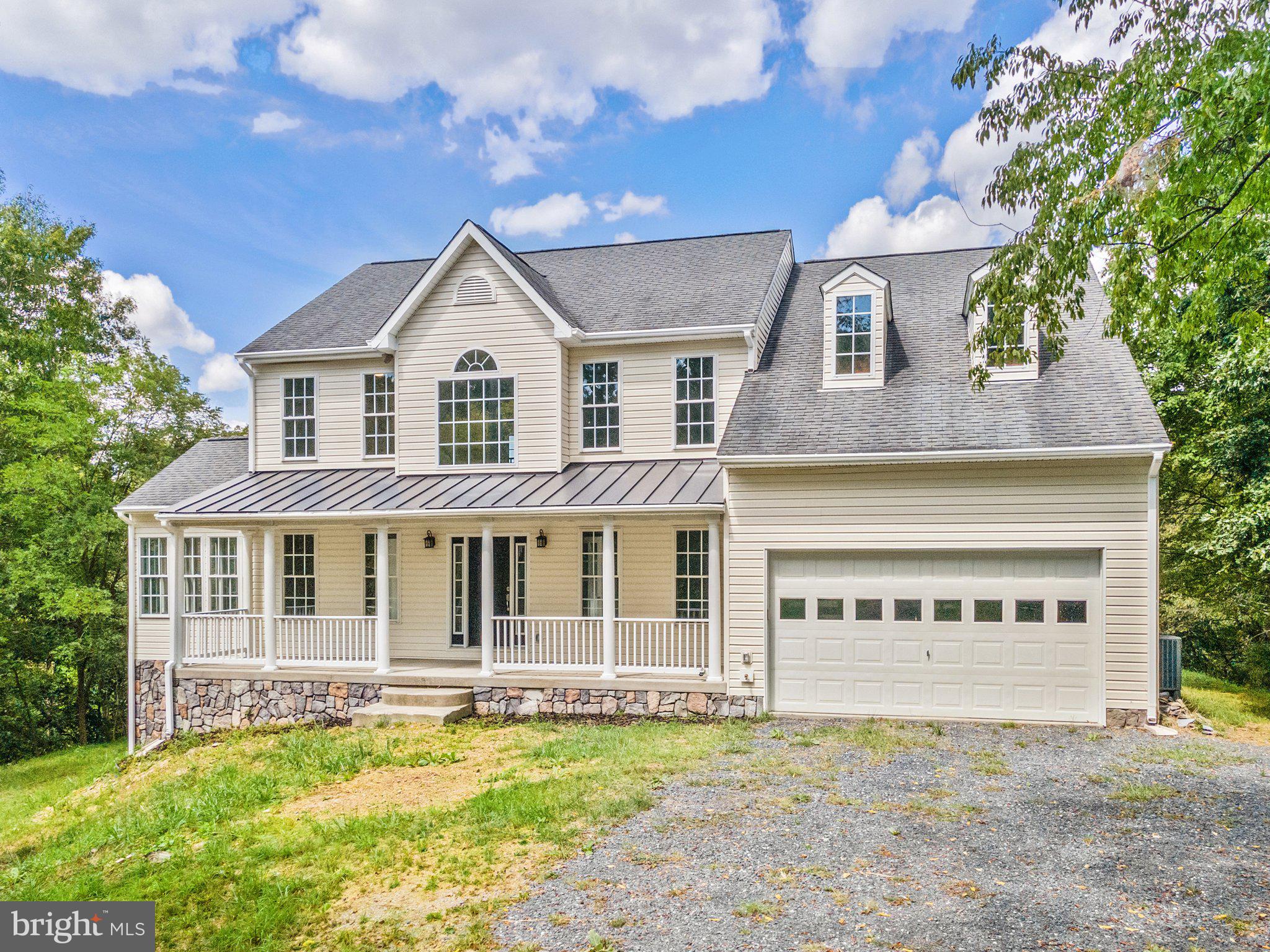 BARB MOUNTAIN ESTATES - Residential