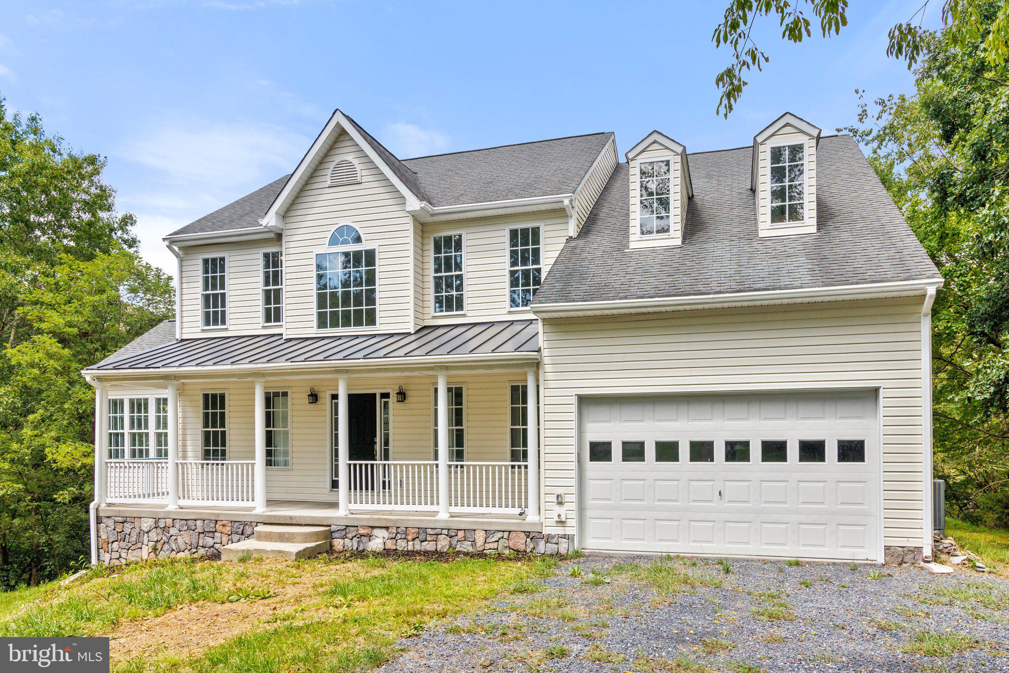 BARB MOUNTAIN ESTATES - Residential