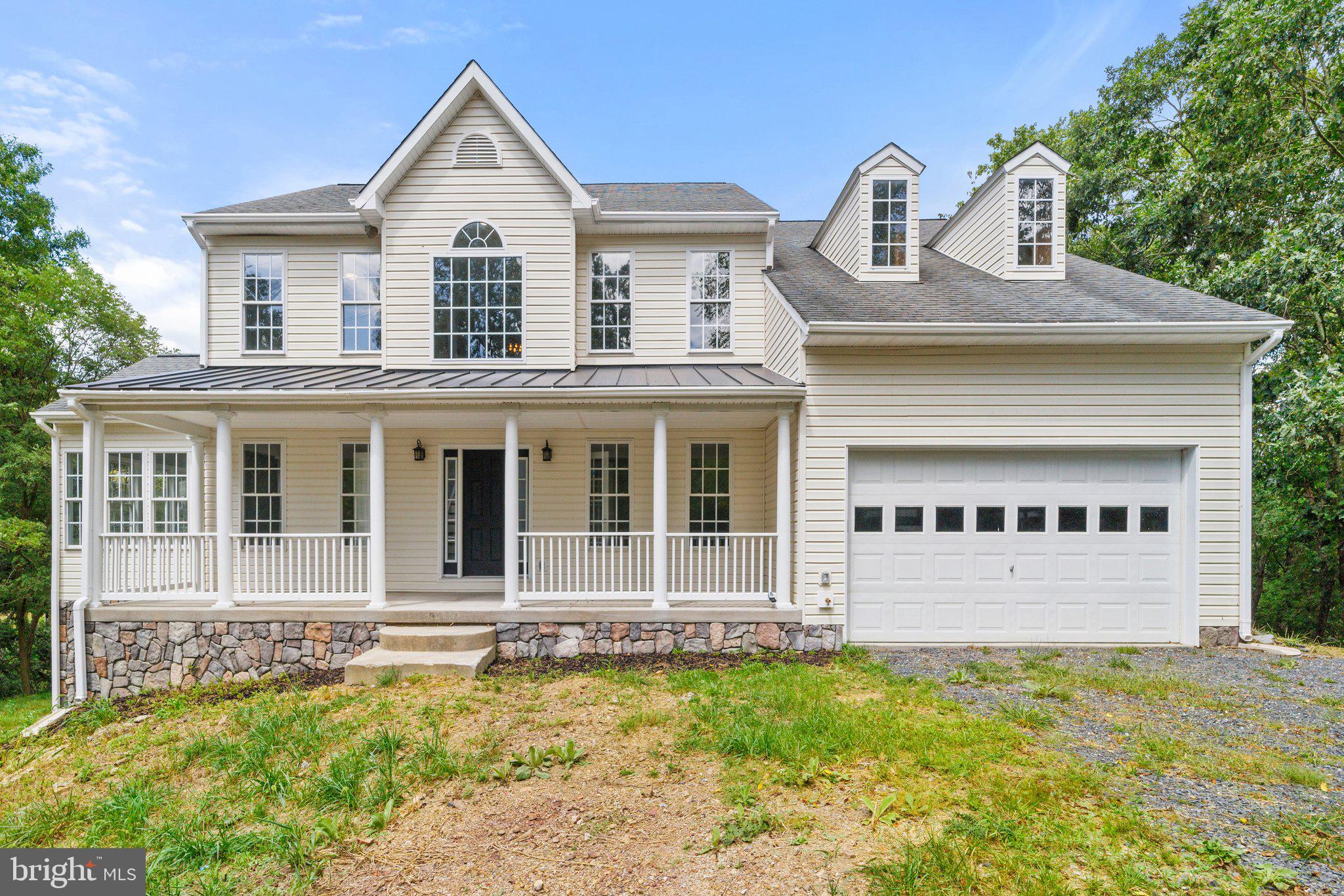 BARB MOUNTAIN ESTATES - Residential