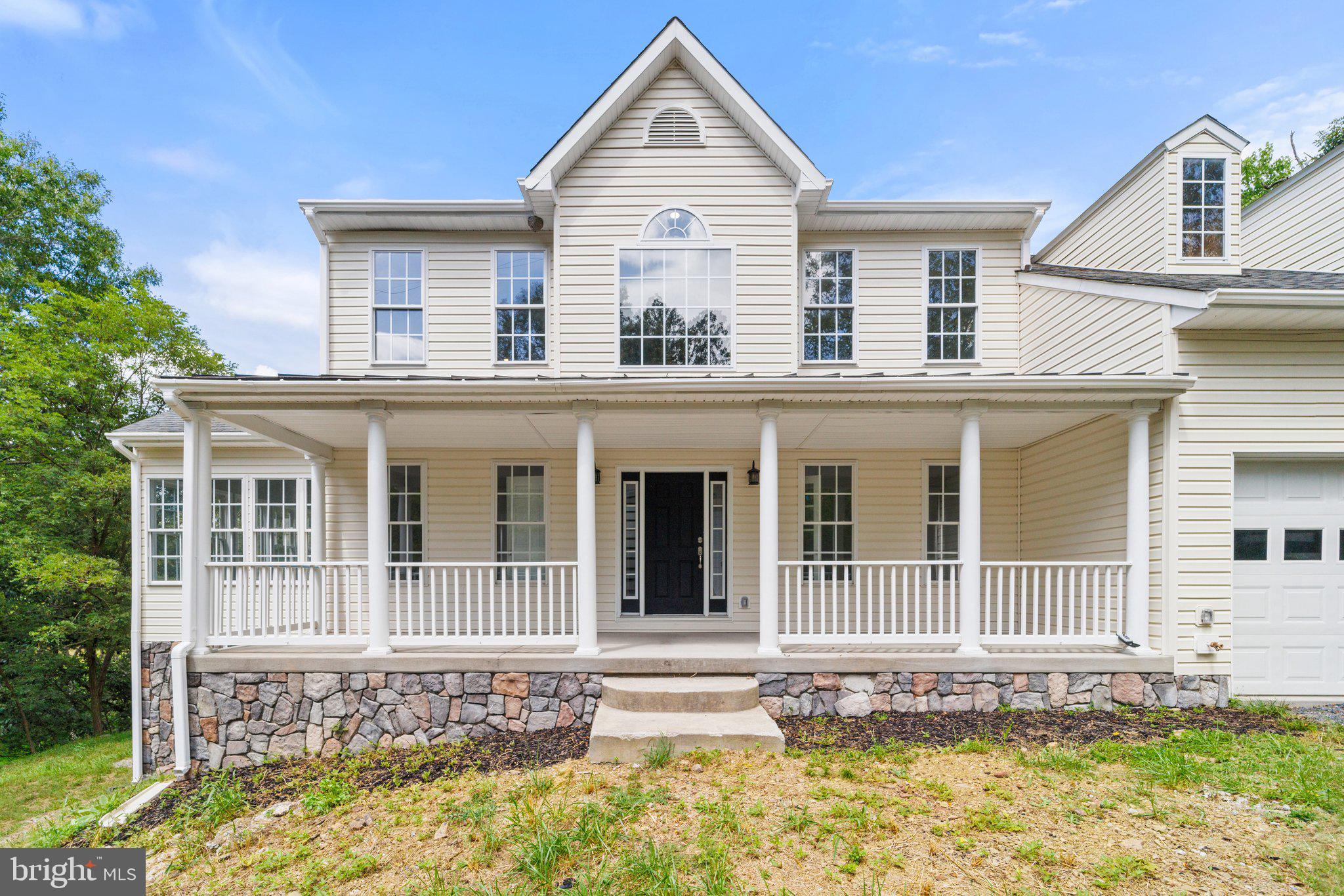 BARB MOUNTAIN ESTATES - Residential