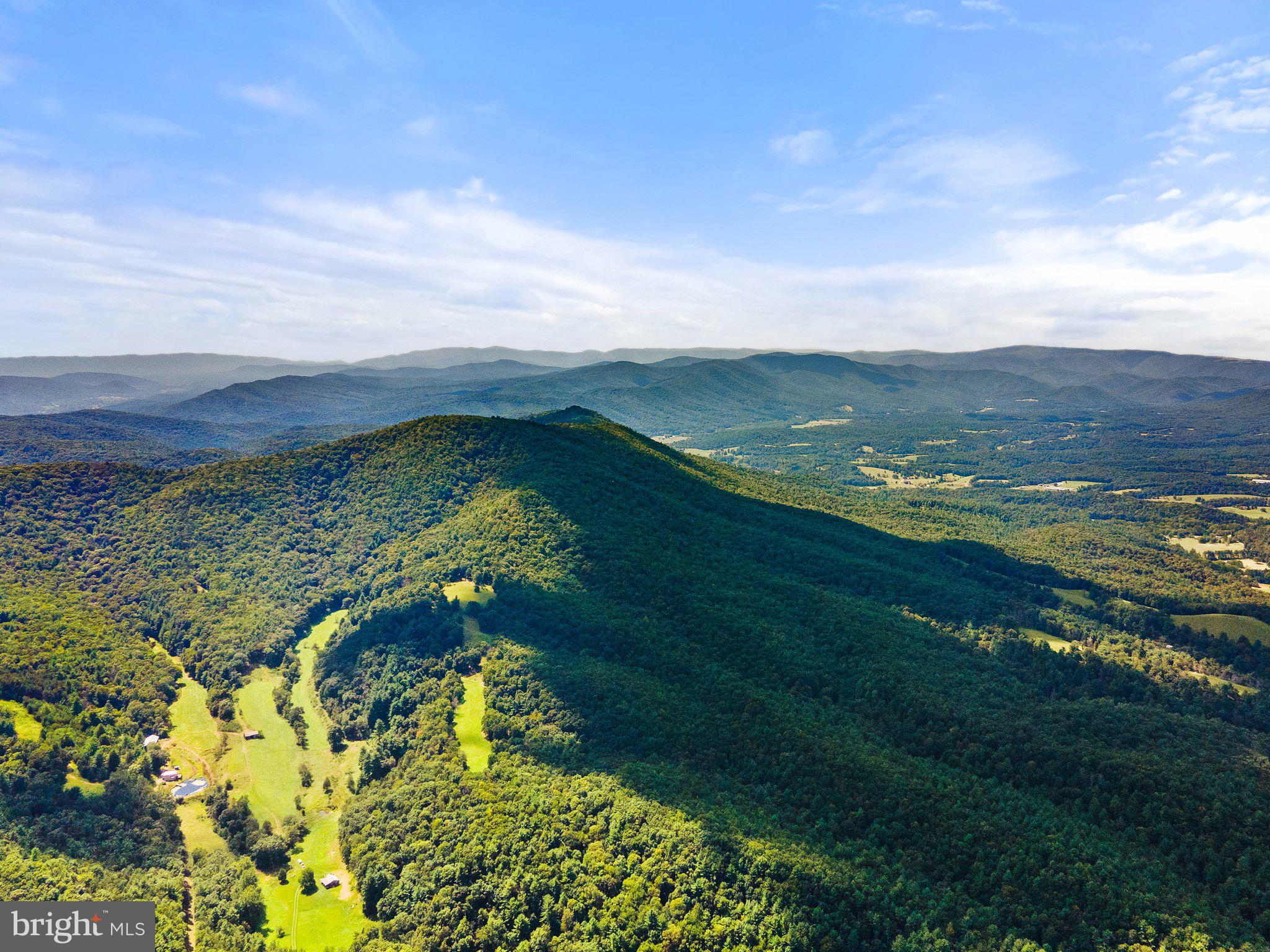 BARB MOUNTAIN ESTATES - Residential