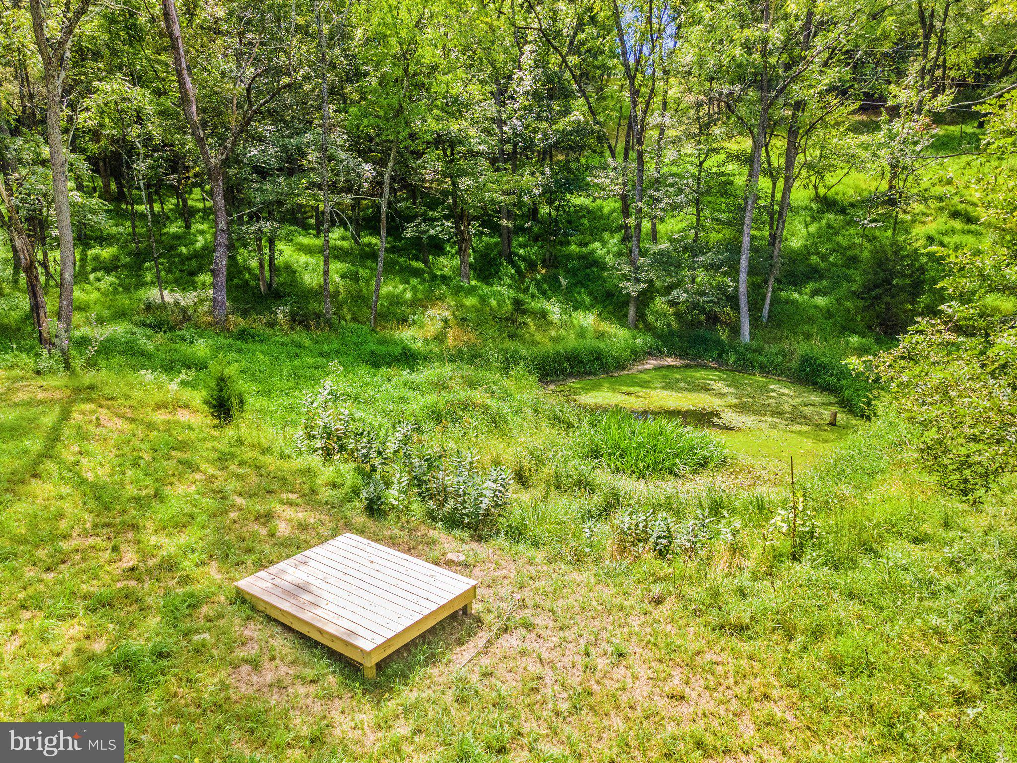 BARB MOUNTAIN ESTATES - Residential