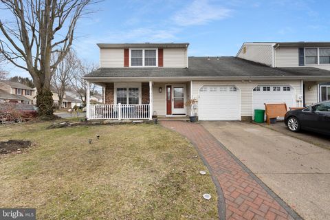 125 SHARROW LANE MOUNT LAUREL NJ 08054